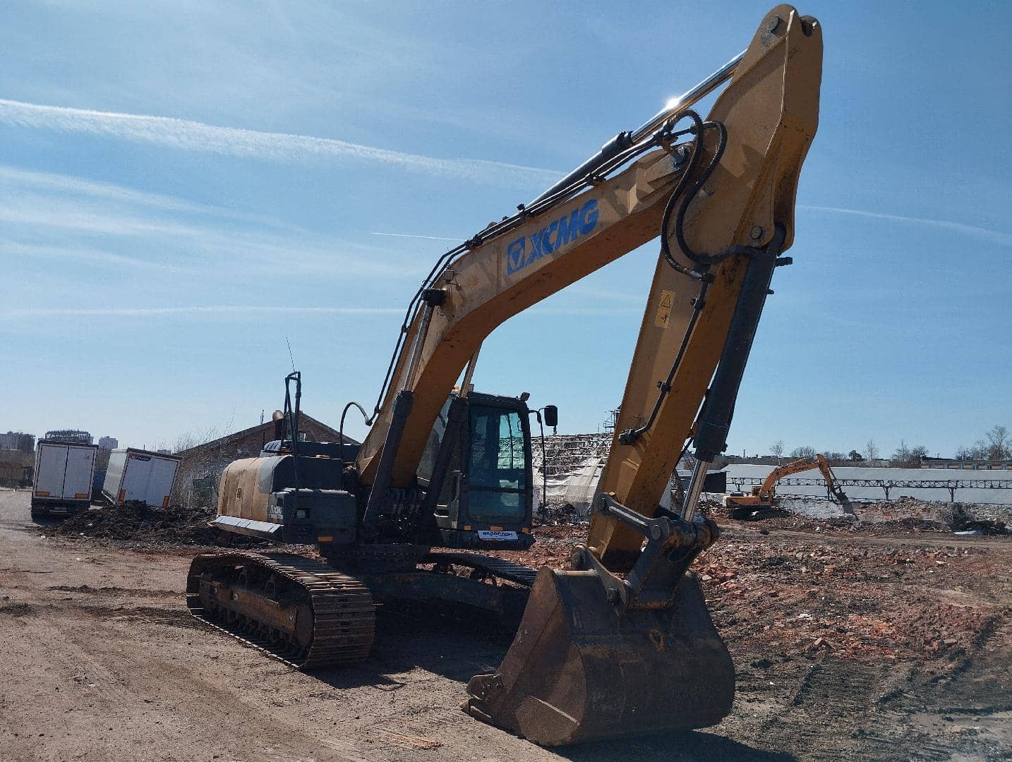 XCMG/MGCM XE260D,  16 124 км, 2022 года в лизинг