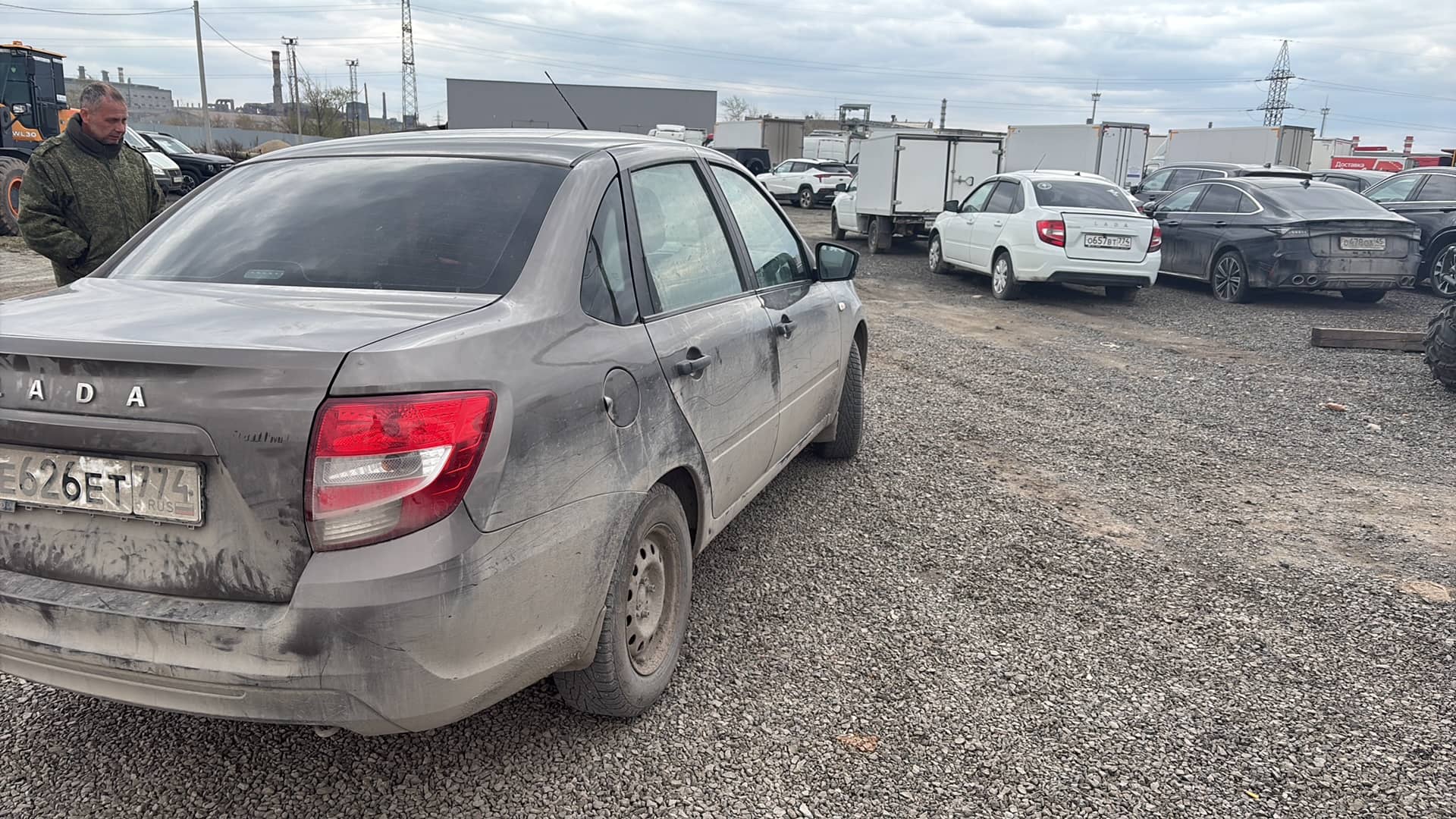 Lada Granta седан,  142 536 км, 2021 года