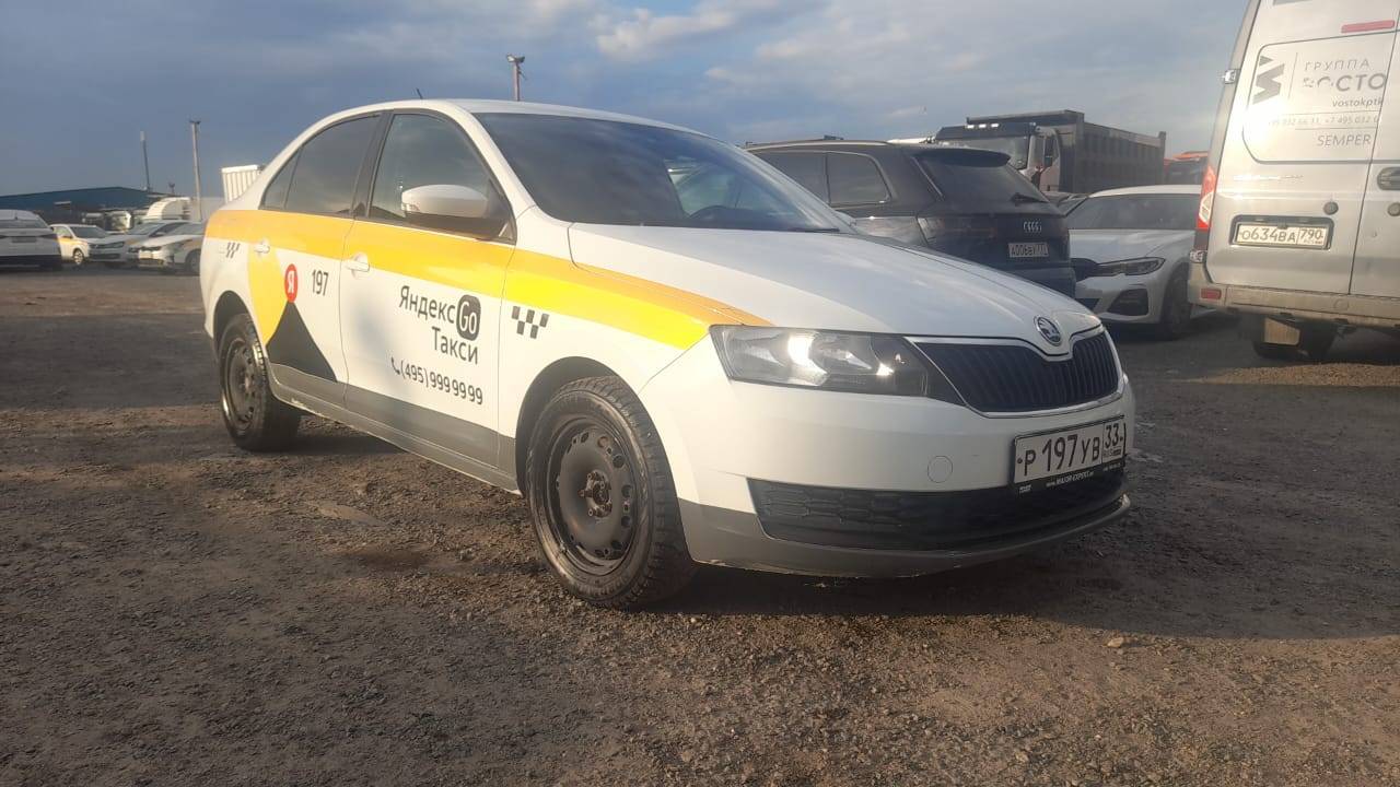 Skoda Rapid,  143 203 км, 2019 года в лизинг