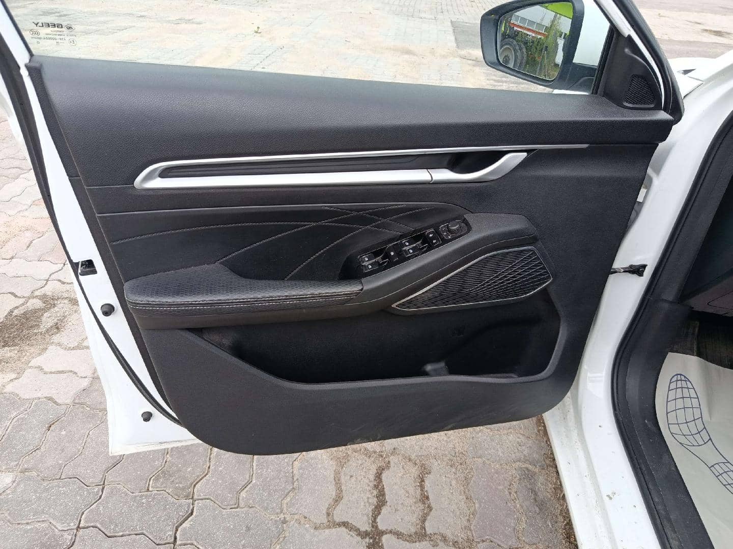 Geely Emgrand,  76 766 км, 2024 года в лизинг