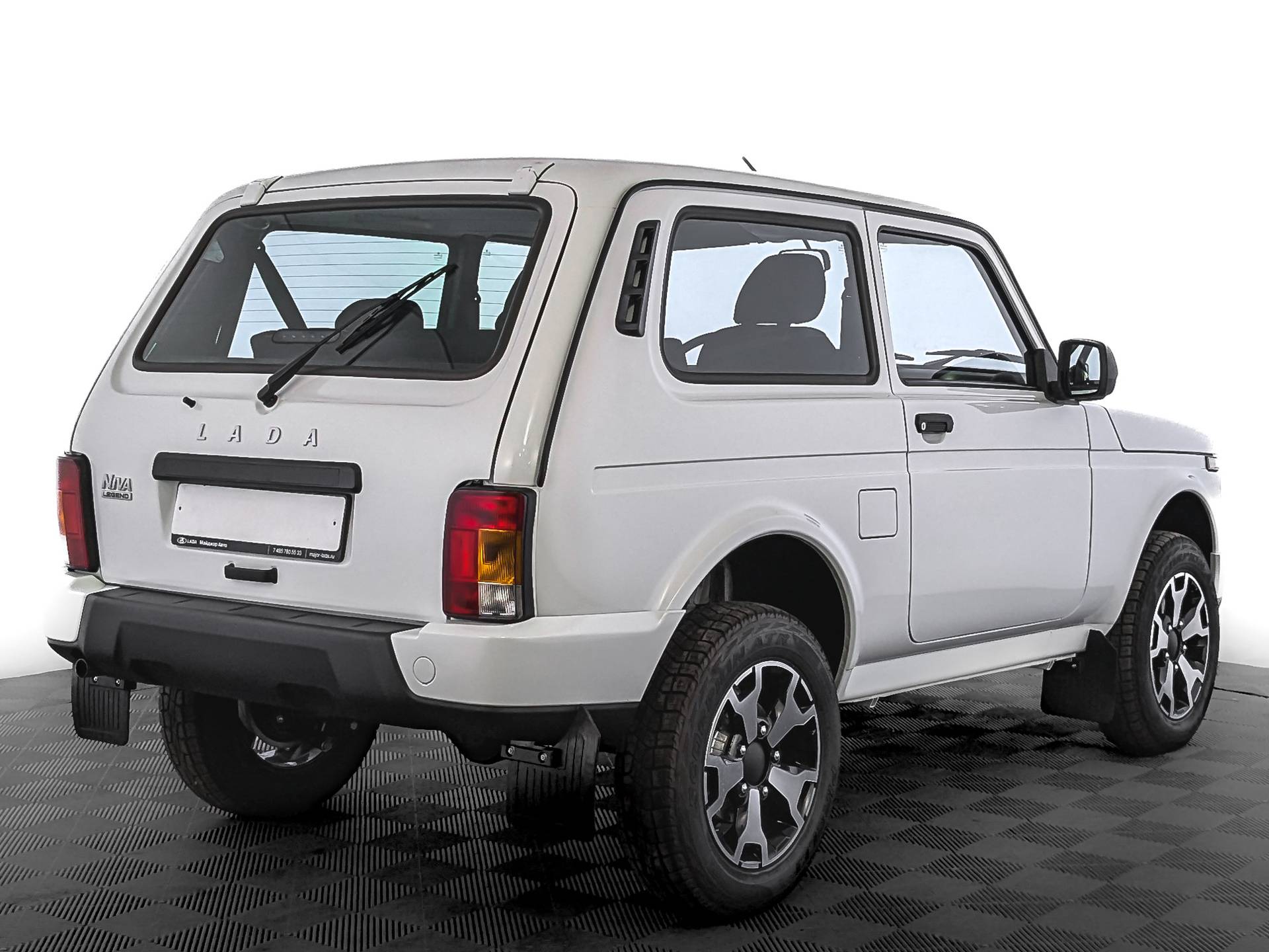 Lada Niva Legend 3 дв Urban 1.7 5MT