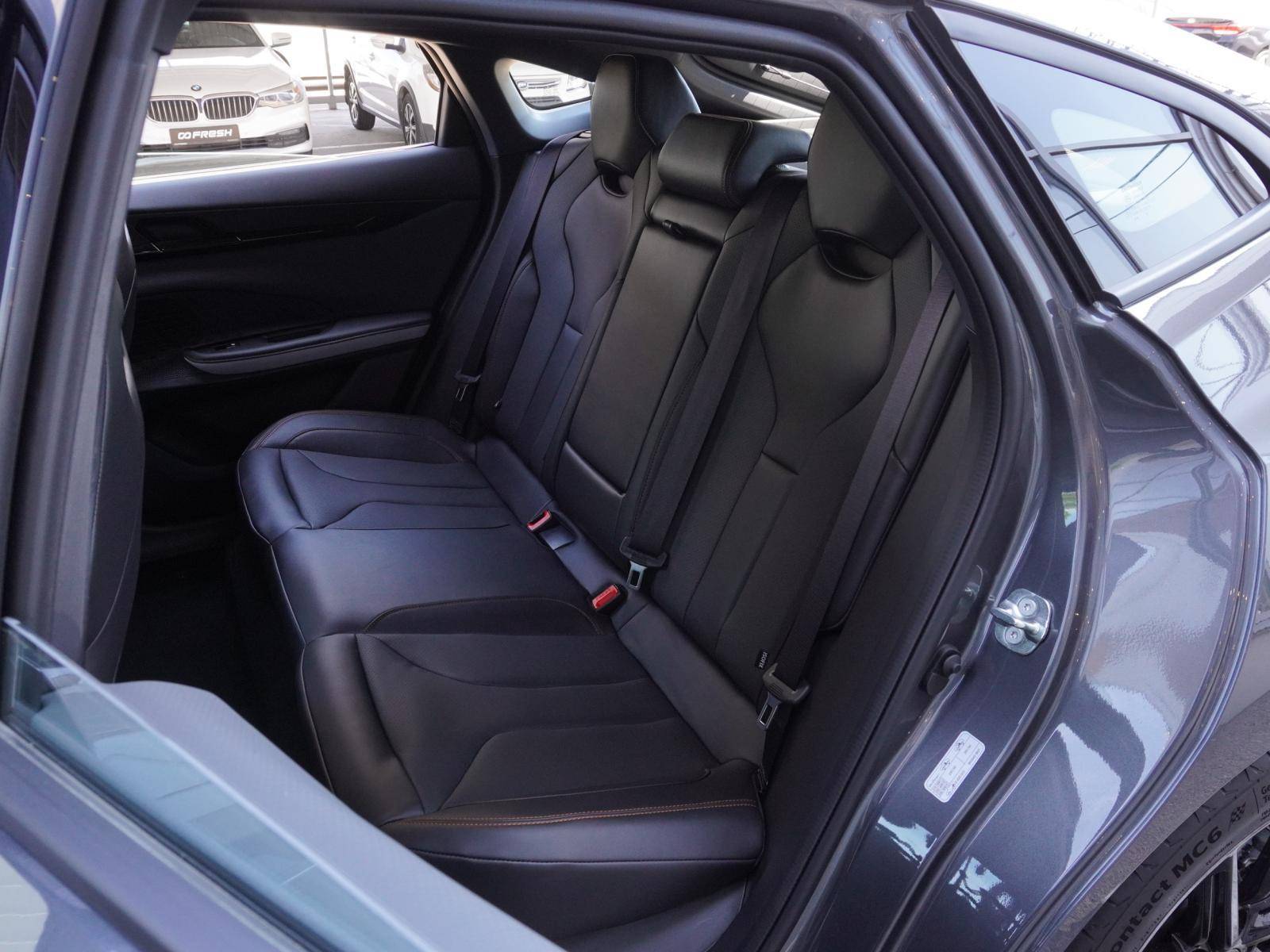 Changan Uni-V DLX 1.5T 7DCT