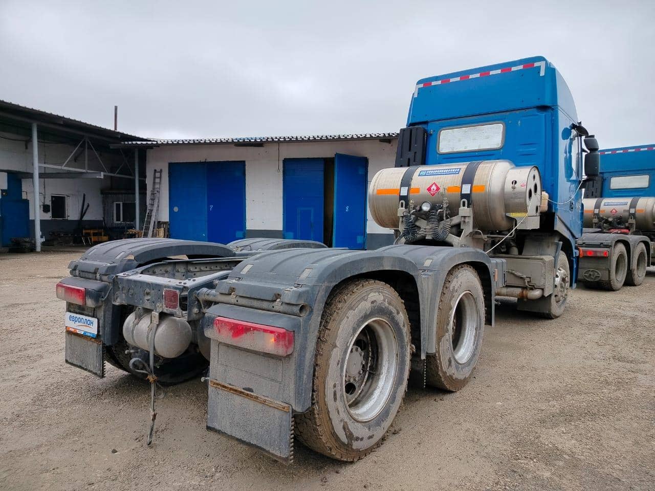 HONGYAN CQ4187HD12381T LNG,  82 010 км, 2023 года в лизинг
