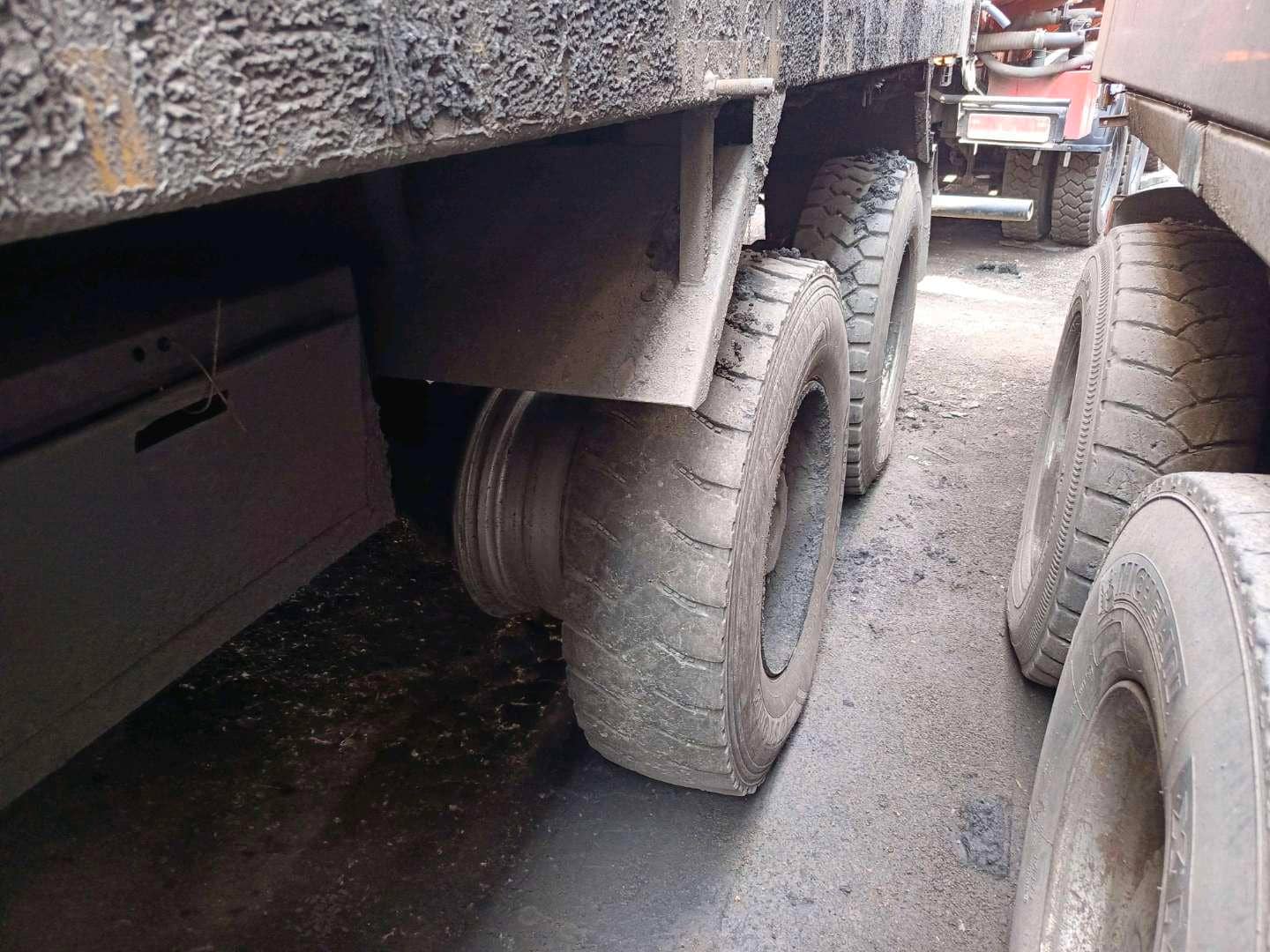 FAW CA3310P66K24T4E5 8х4,  232 285 км, 2023 года в лизинг