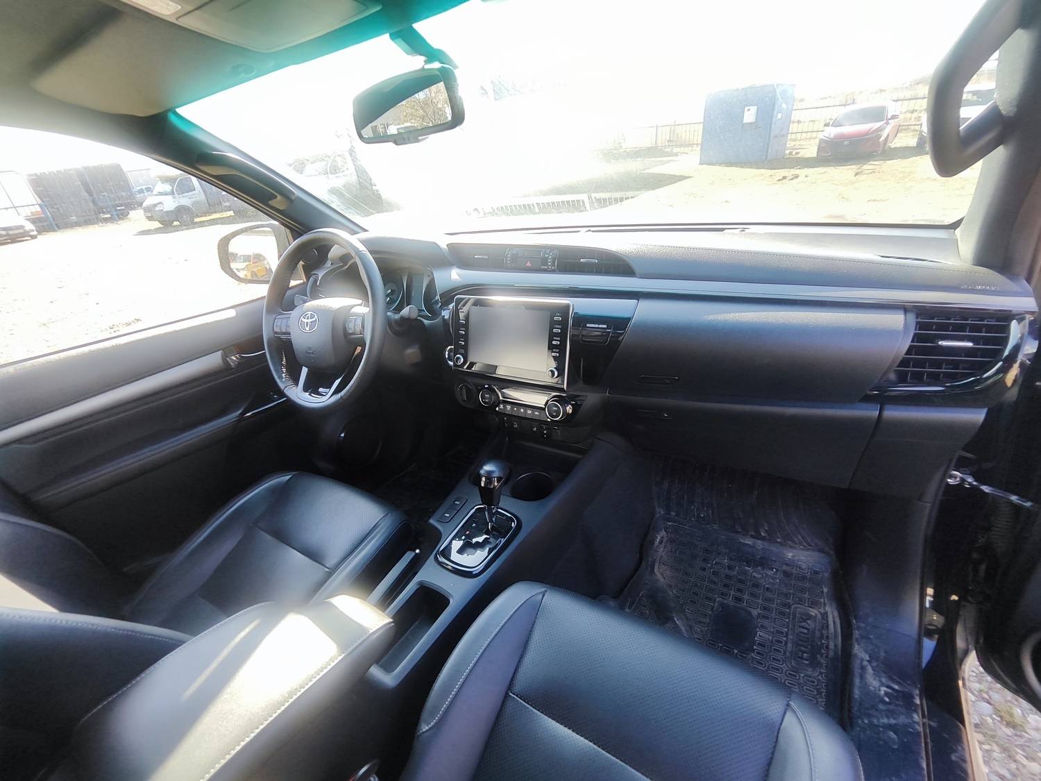 Toyota Hilux Лот 000007520
