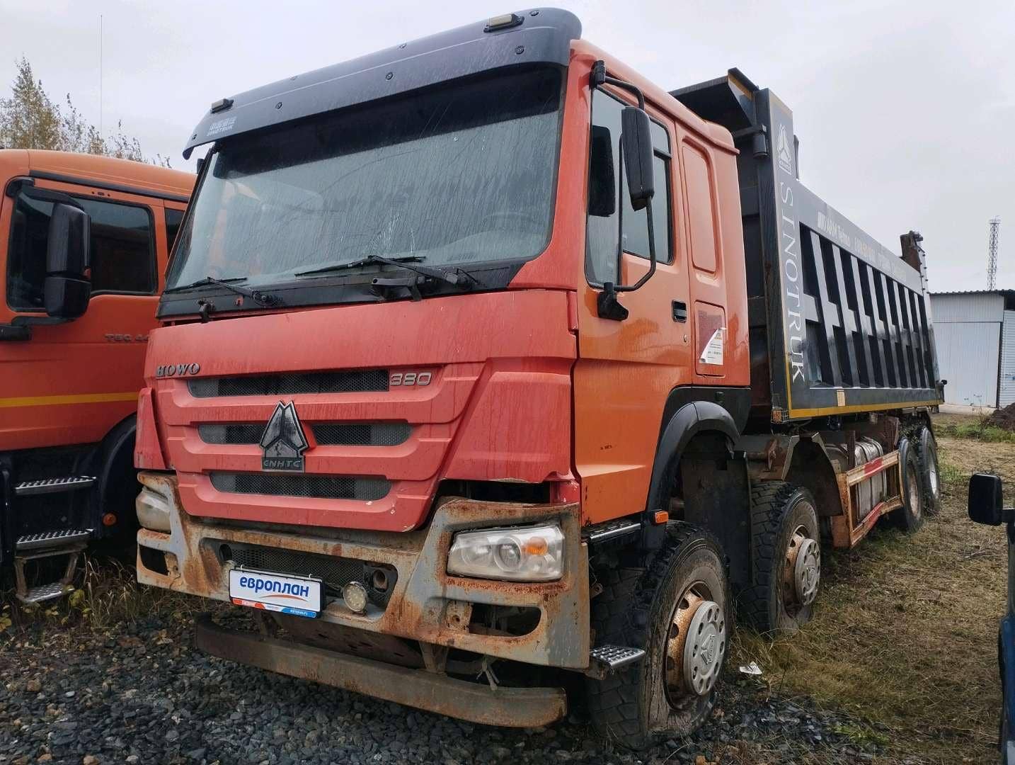HOWO ZZ3407S3867E 8x4,  250 000 км, 2021 года в лизинг