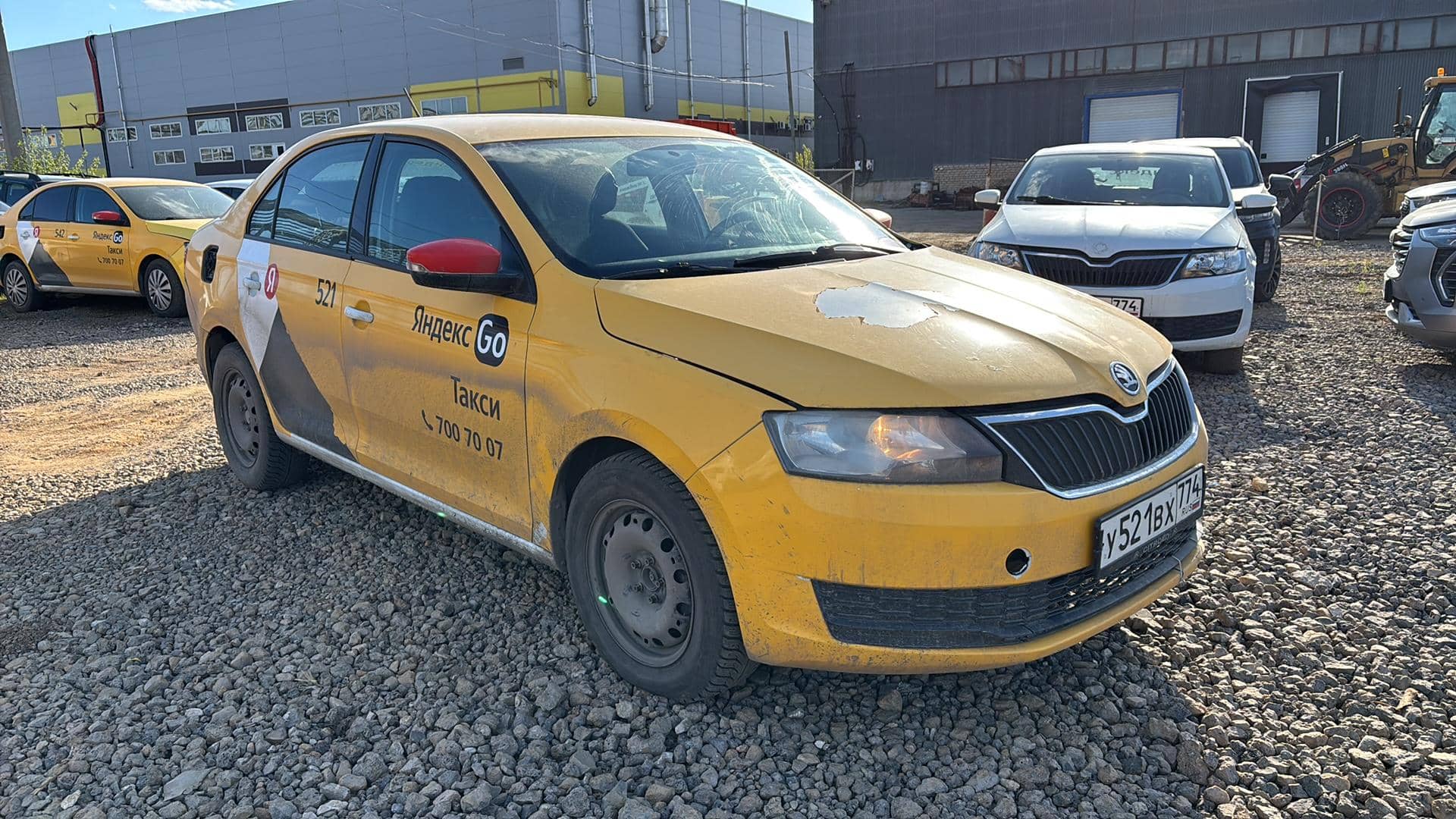 Skoda Rapid,  302 930 км, 2019 года