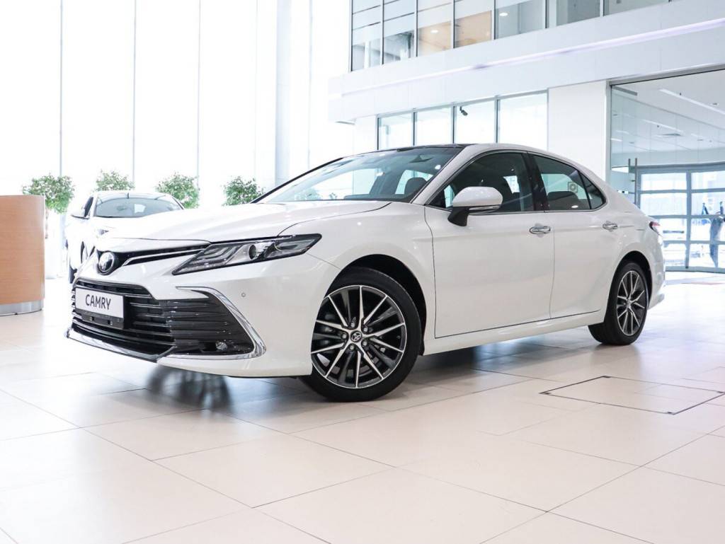 Toyota Camry Стандарт плюс 2.0 АКП