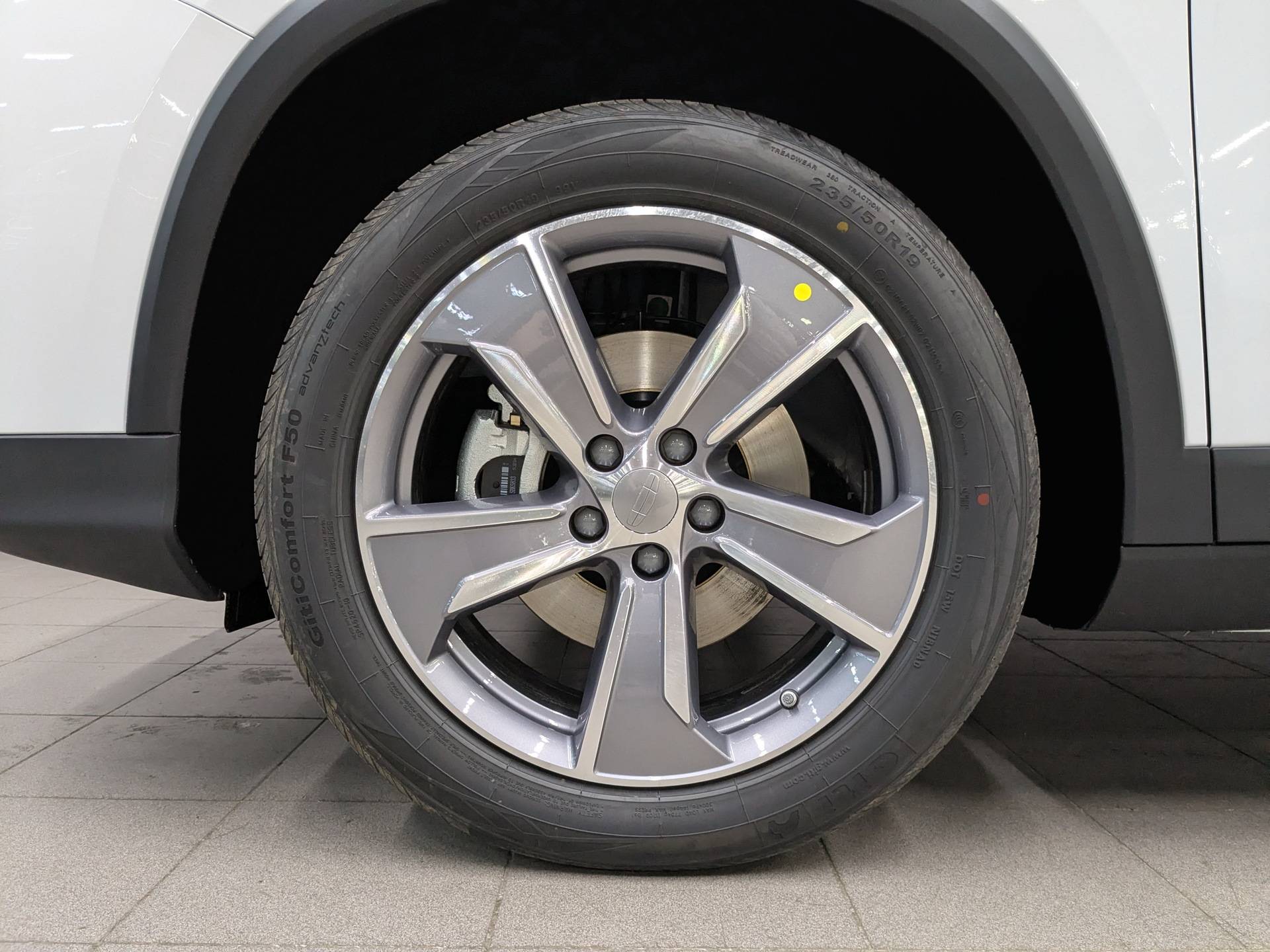 Geely Okavango Флагман 2.0Т АТ