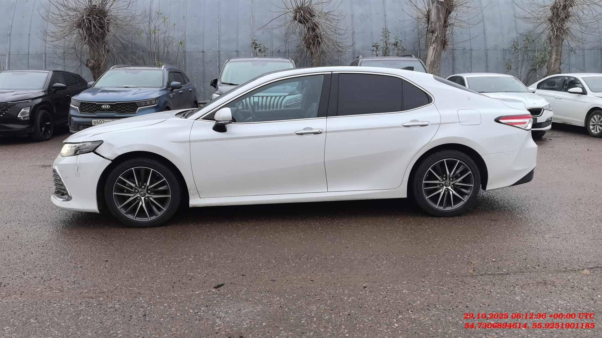 Toyota Camry,  42 244 км, 2022 года в лизинг