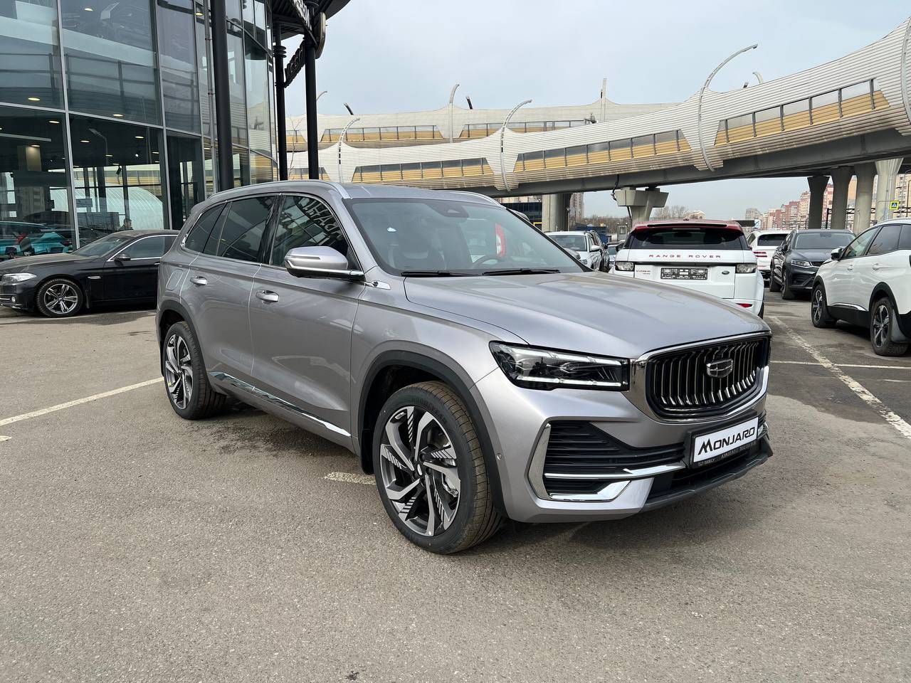 Geely Monjaro Flagship 2.0T (238 hp) 8AT 4WD