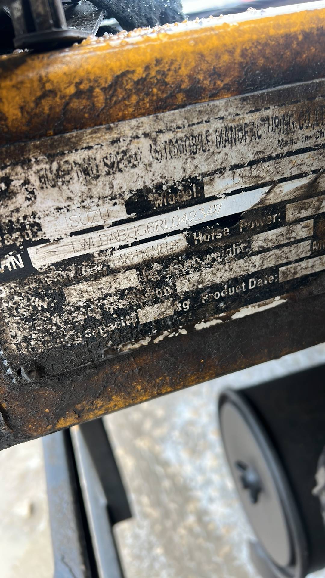 ISUZU ELF(KV100),  63 845 км, 2024 года в лизинг