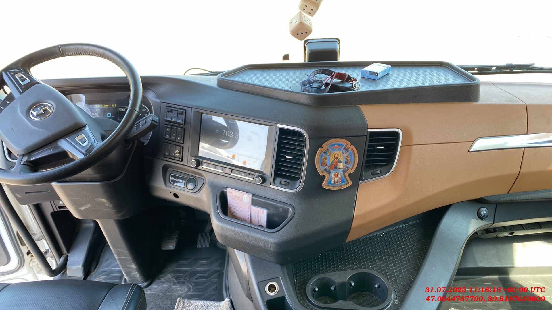 Shacman SX4188YY381,  190 420 км, 2023 года в лизинг