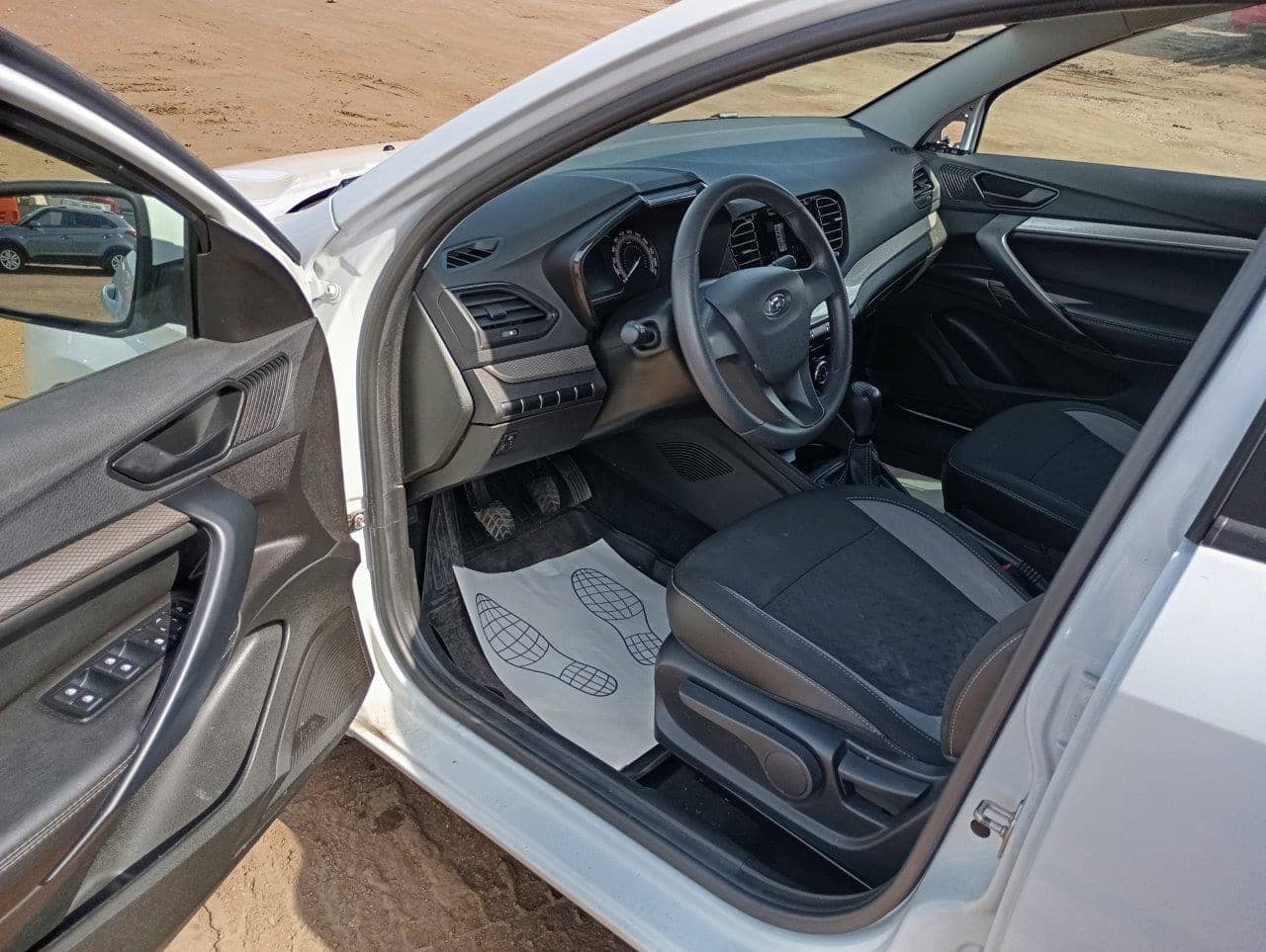 Lada Vesta седан,  25 859 км, 2023 года в лизинг