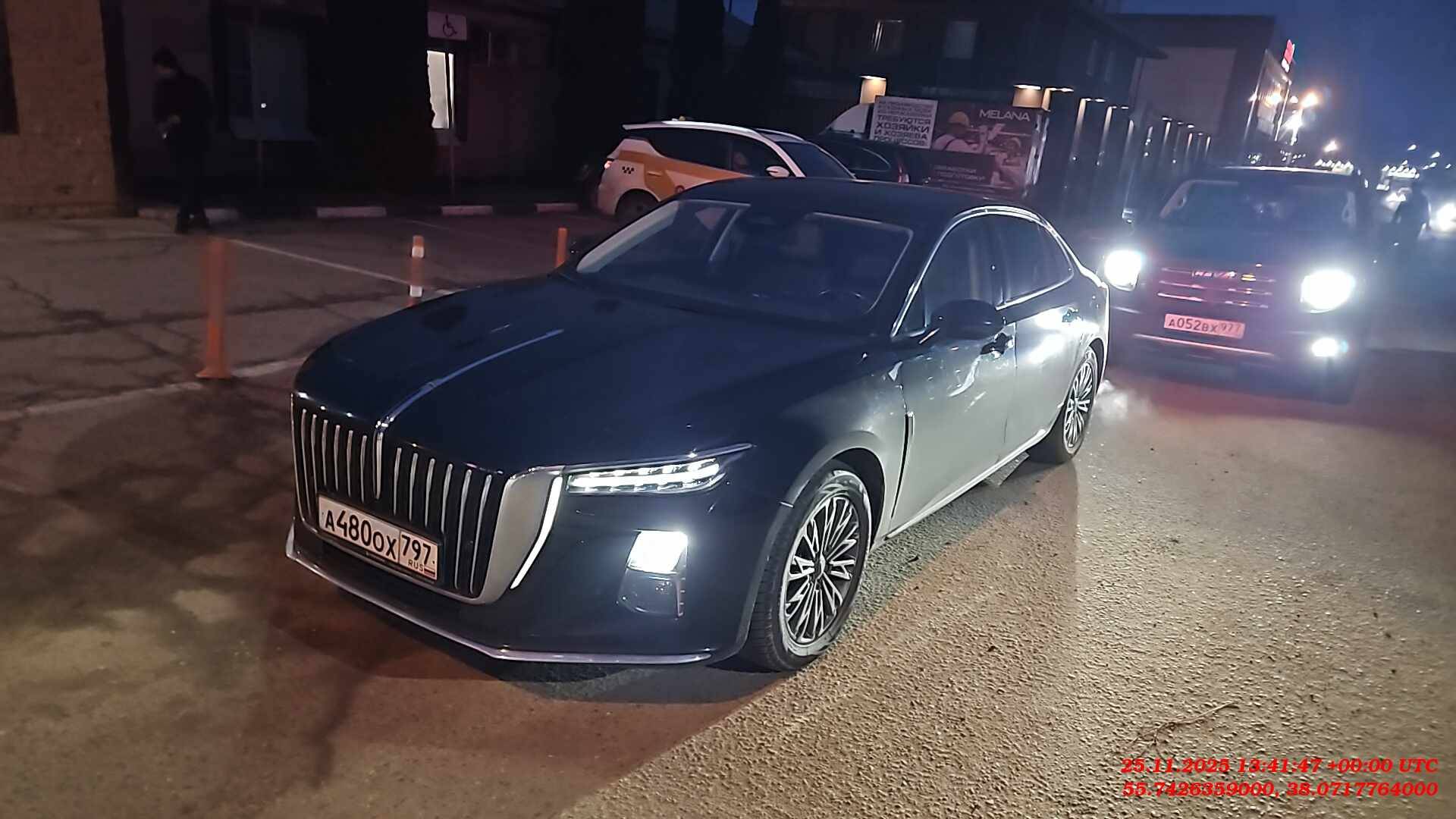 Hongqi H5,  156 990 км, 2023 года в лизинг