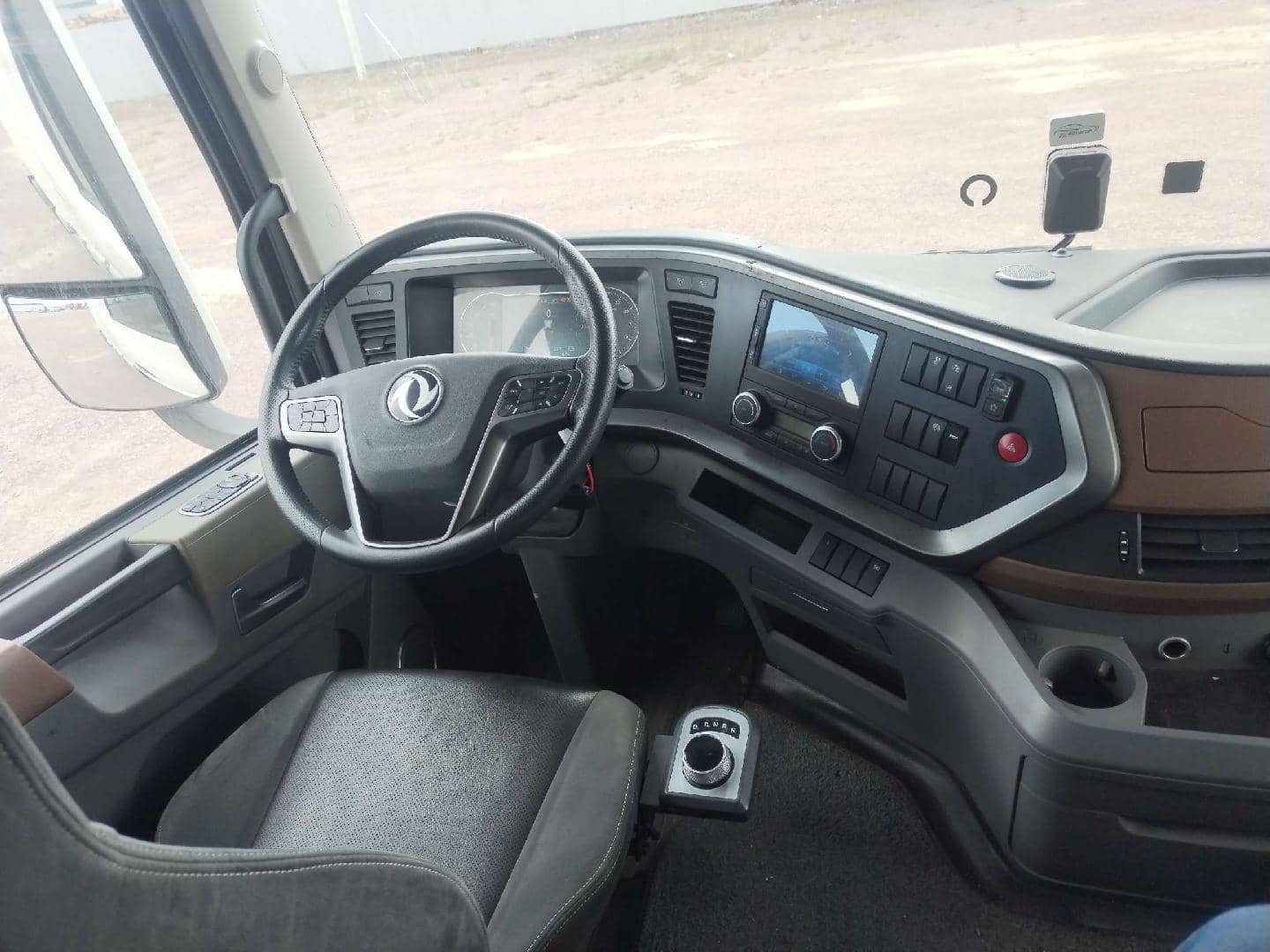 DongFeng GX D111A 4x2,  166 433 км, 2023 года в лизинг