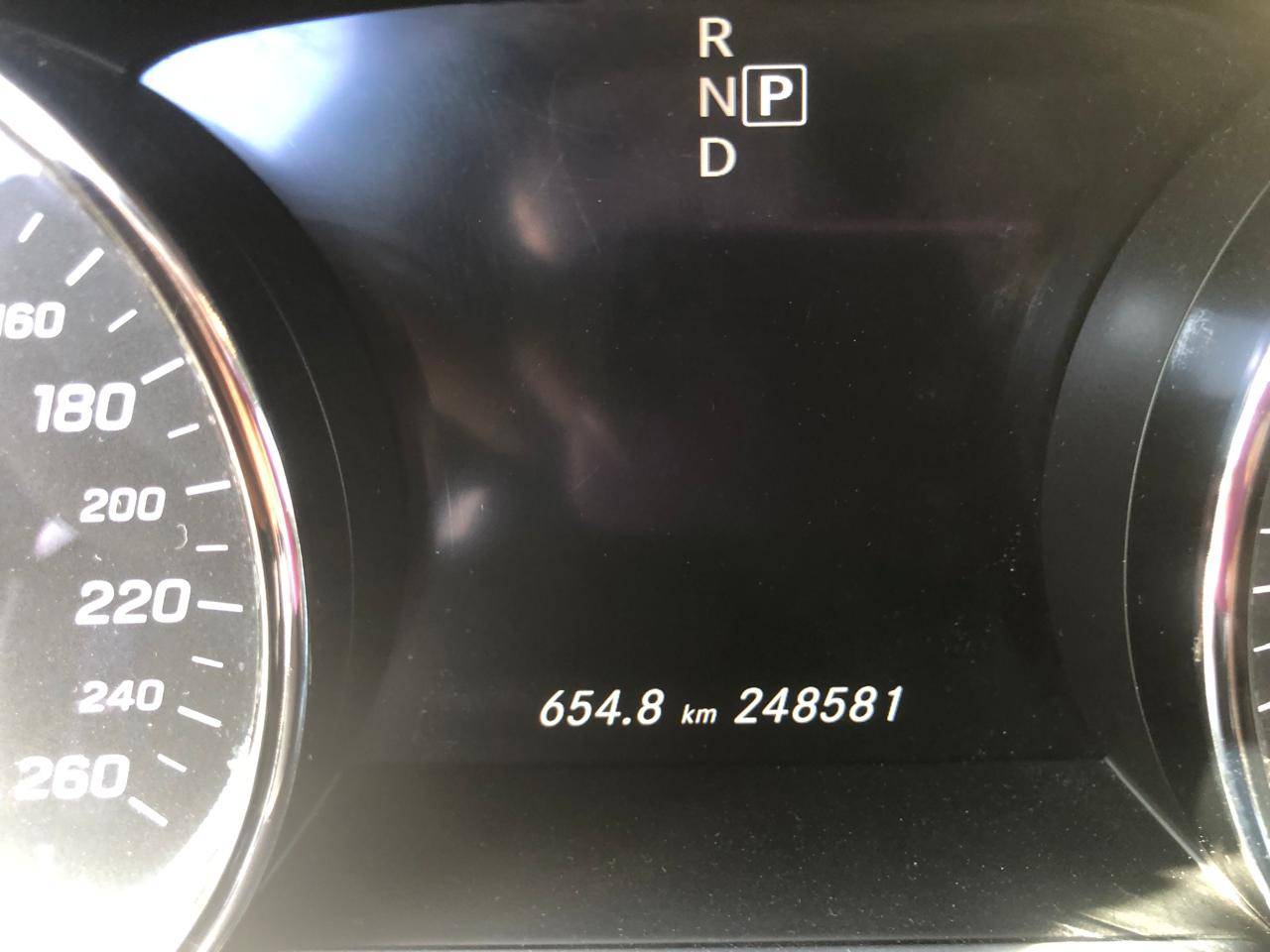 Mercedes-Benz E седан,  248 581 км, 2018 года в лизинг
