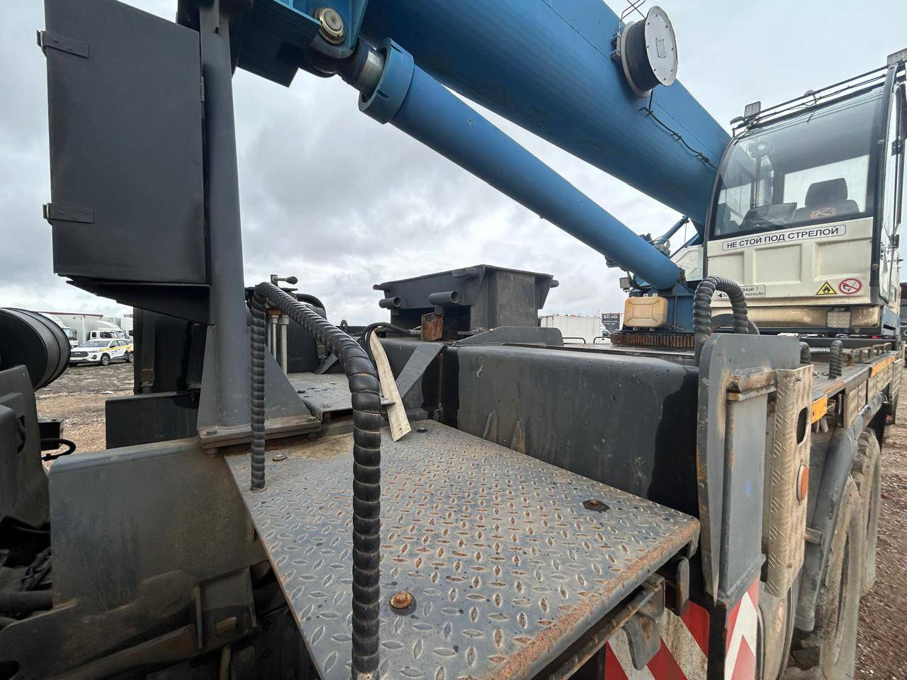 Камышинский Крановый Завод КС-55729-5K-31 KAMAZ-43118 (6х6) г/п 32т. стрела 31м. ,  12 555 км, 2023 года в лизинг