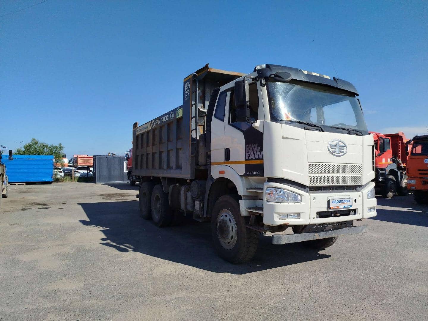 FAW CA3250P66K24L1TE5 6x6,  155 325 км, 2022 года в лизинг