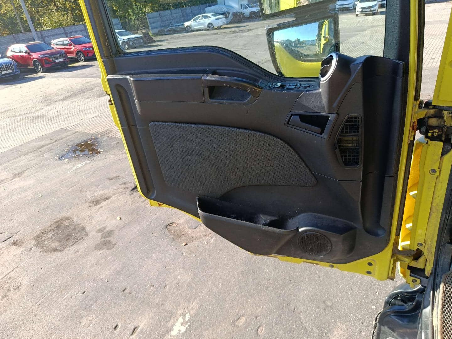 Sitrak ZZ3316V306ME,  250 000 км, 2022 года в лизинг