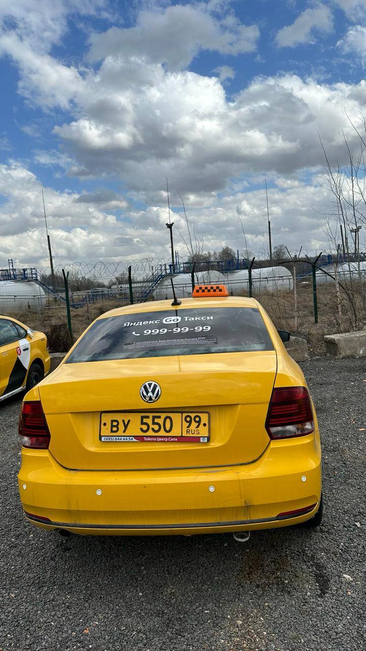 Volkswagen Polo,  139 174 км, 2019 года в лизинг