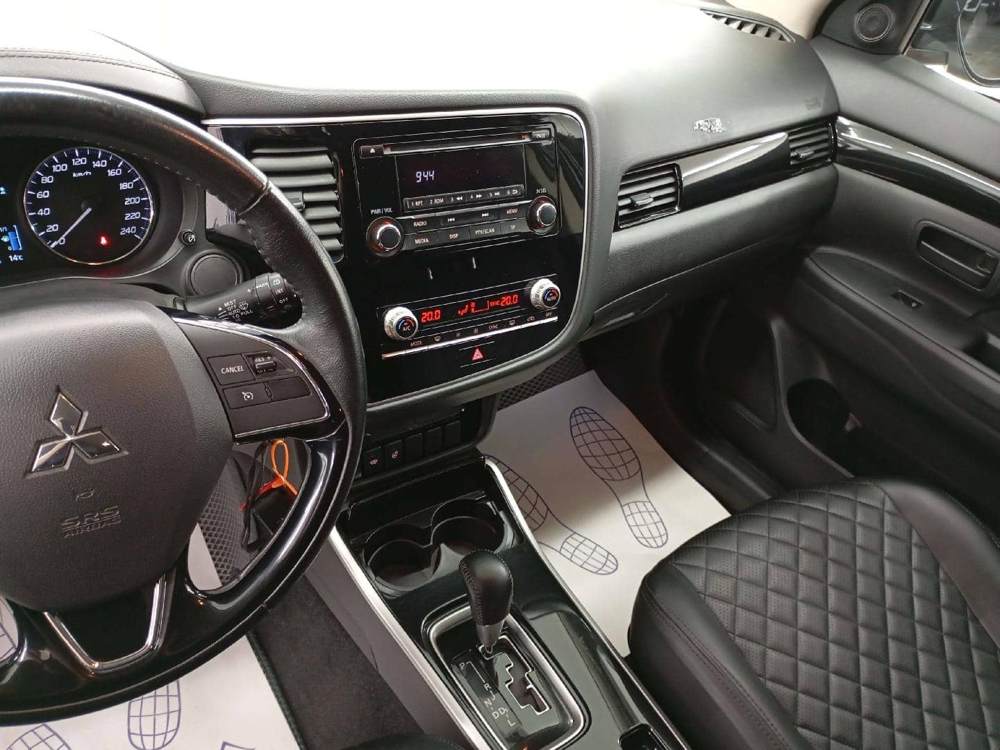 Mitsubishi Outlander,  146 746 км, 2021 года в лизинг
