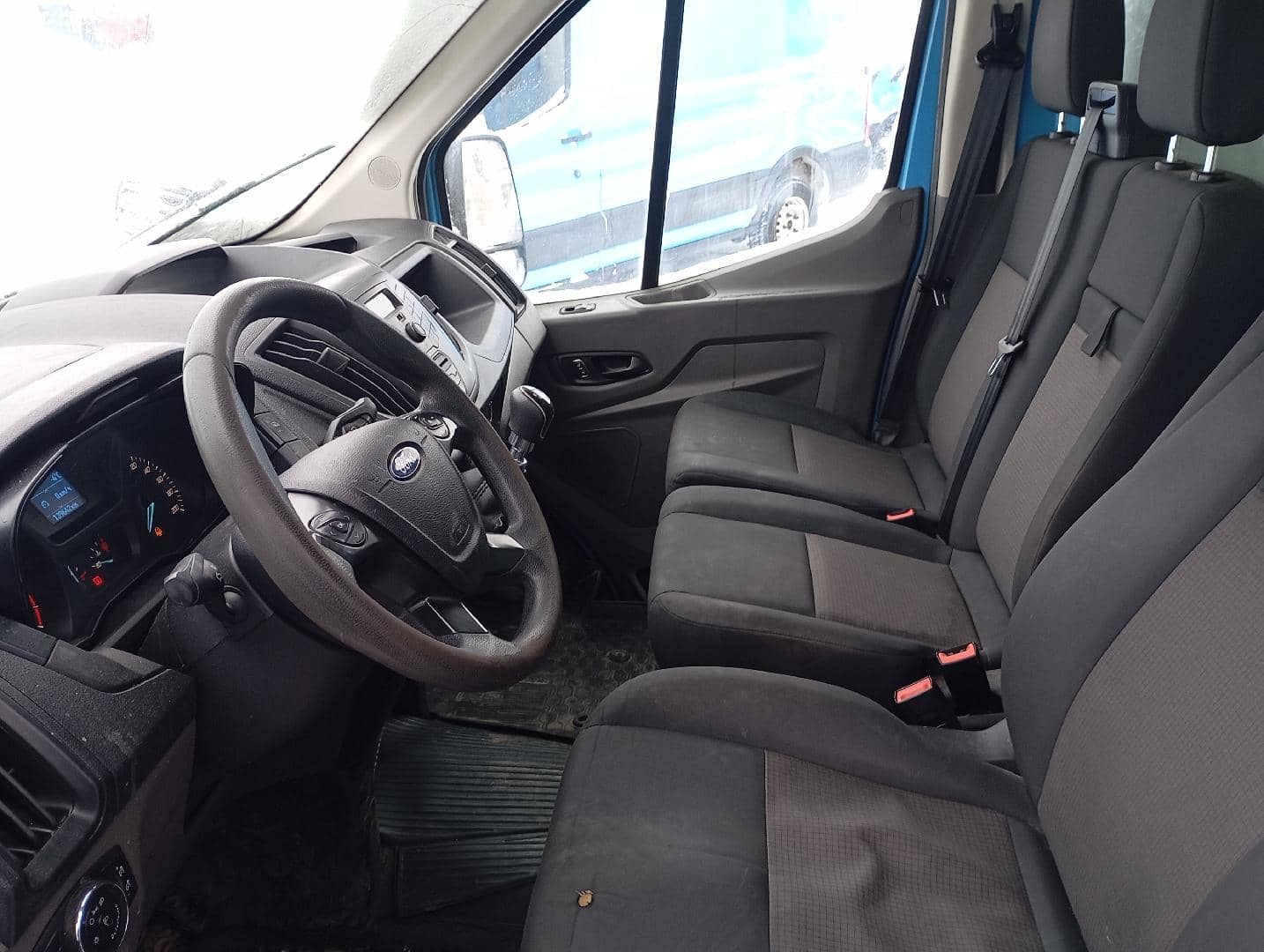 Ford Transit Chassis Cab Base 470E L4H1 2.2TDi 155hp 6MT RWD,  139 642 км, 2021 года в лизинг