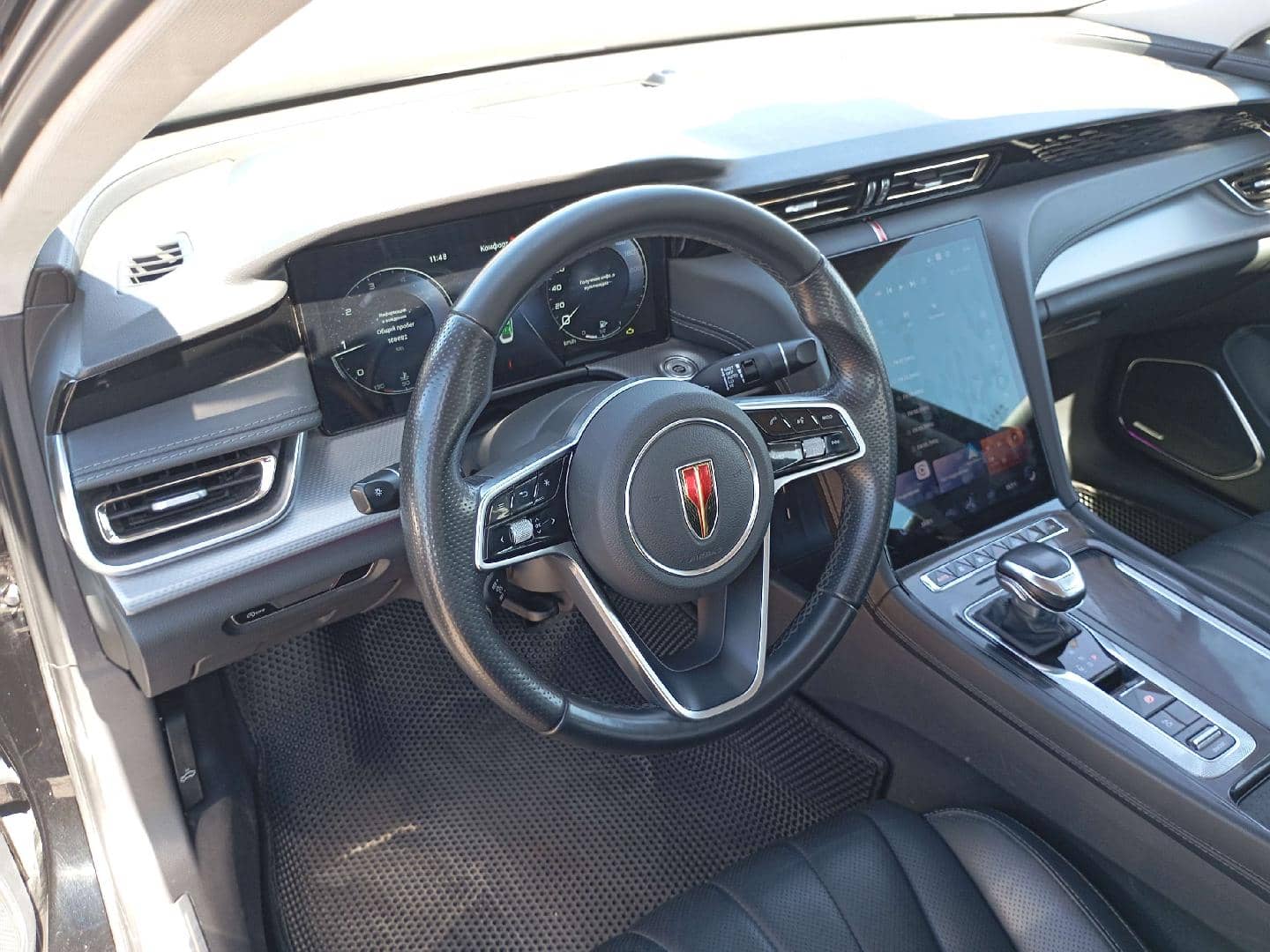 Hongqi H5,  168 692 км, 2024 года в лизинг
