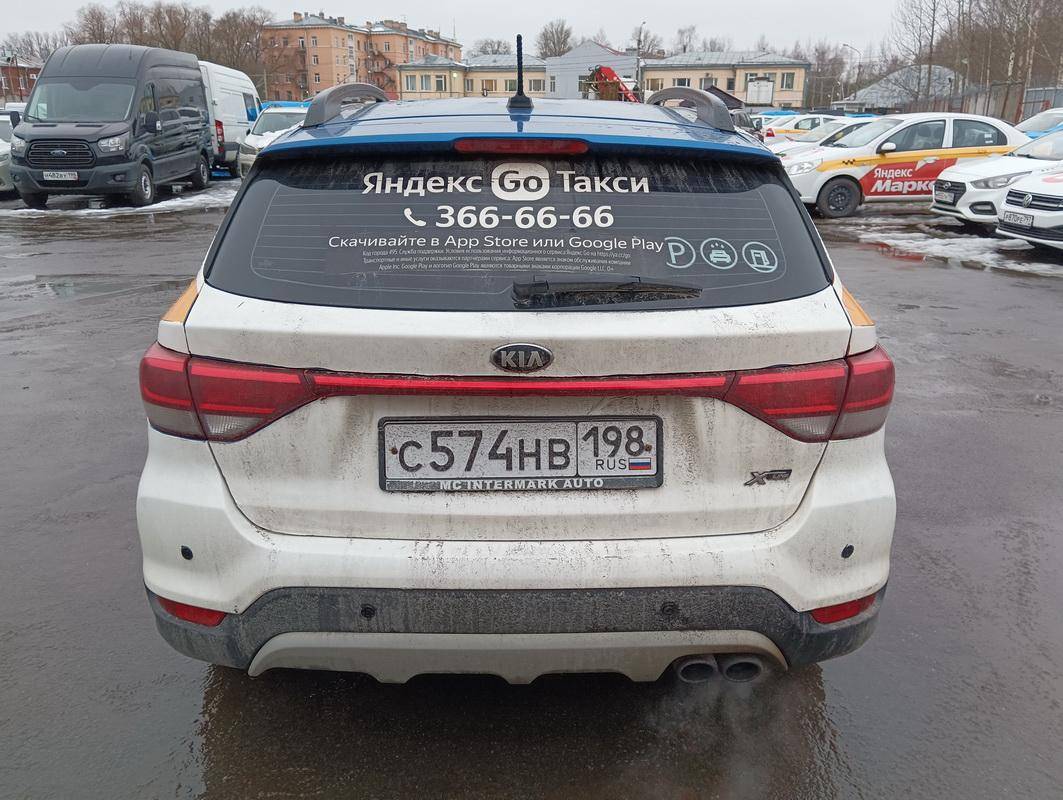 KIA Rio X-Line,  246 185 км, 2019 года в лизинг