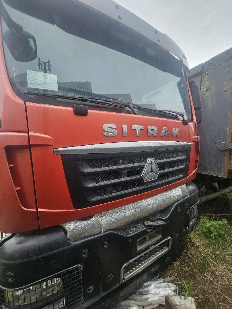 Sitrak ZZ3316V306ME,  97 233 км, 2023 года