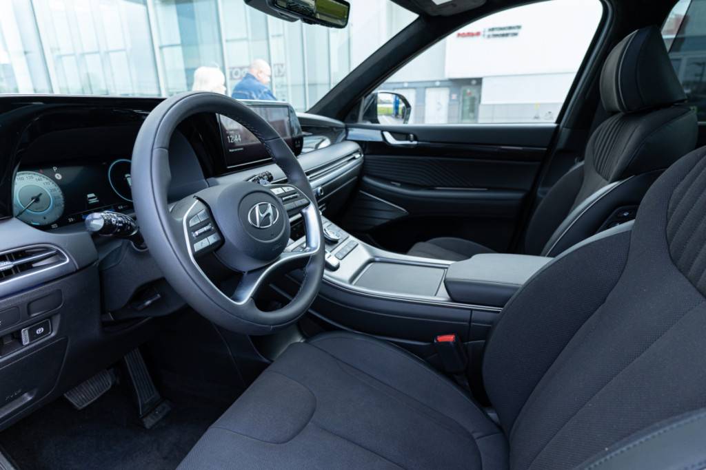 Hyundai Palisade Каллиграфи 2.2 дизель АТ (Calligraphy)