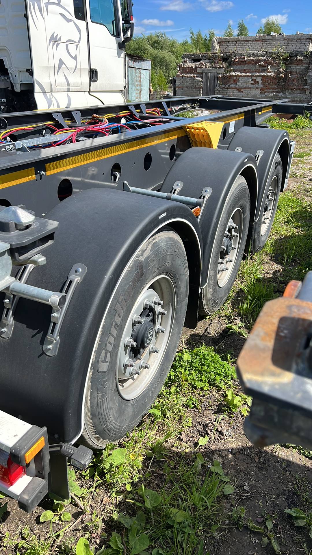 KASSBOHRER MULTICONT, 2023 года в лизинг