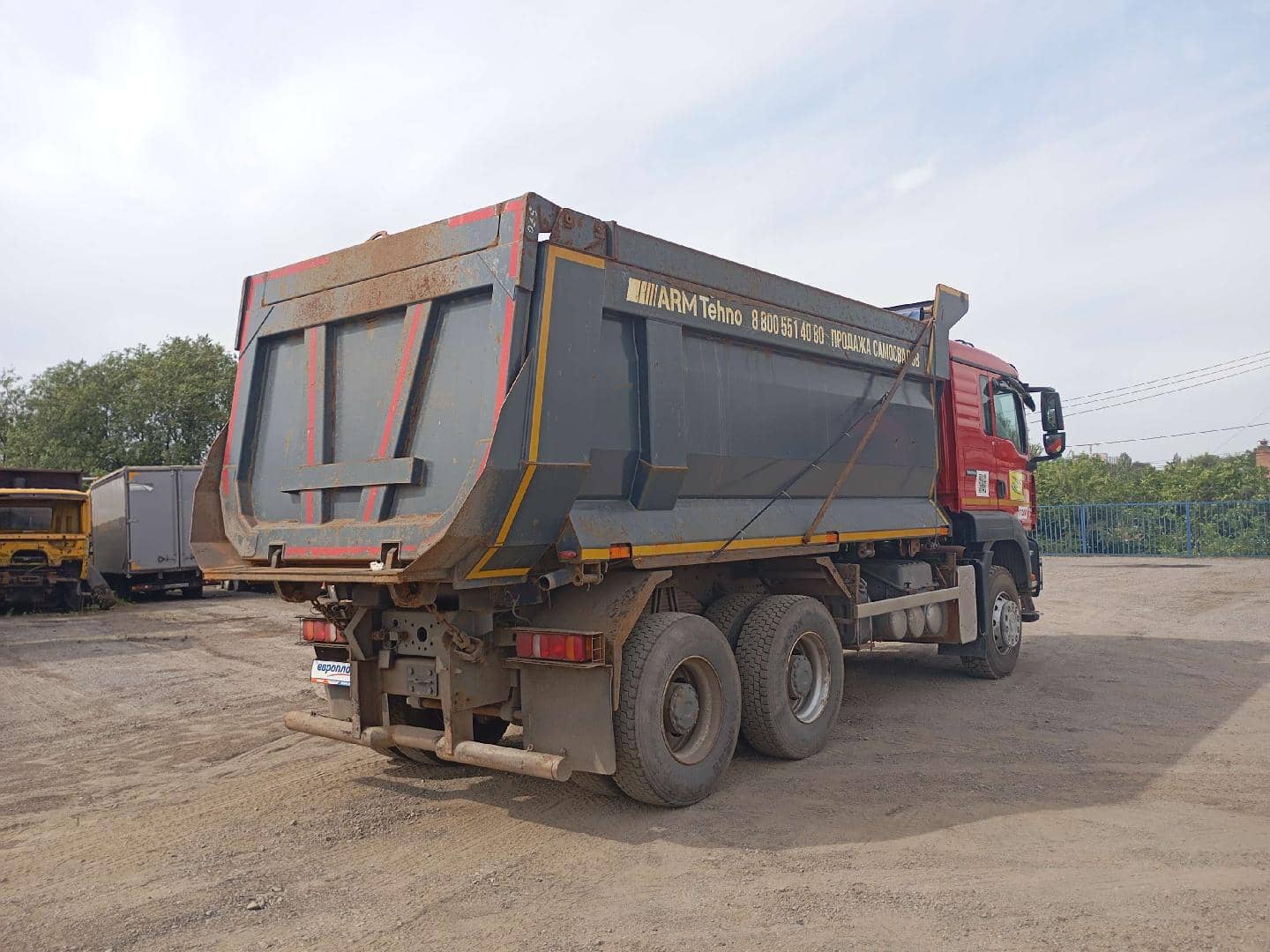 HOWO ZZ3256V384GE 6x4,  190 833 км, 2023 года в лизинг