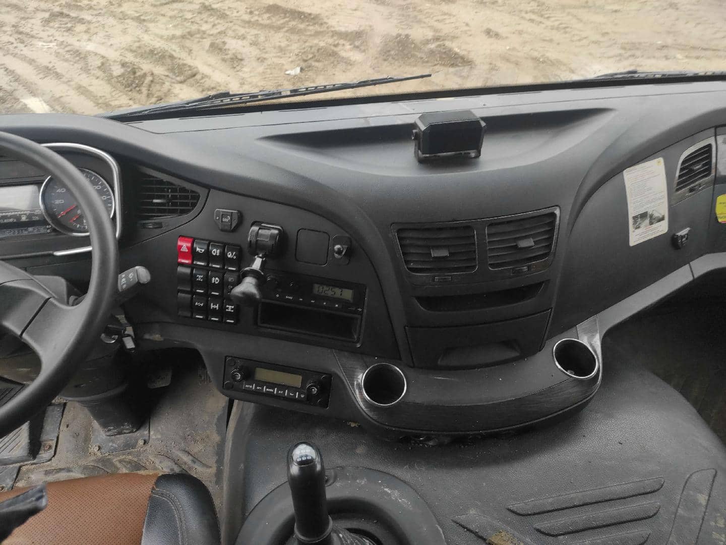 FAW CA3250P66K24L1TE5 6x6,  102 311 км, 2023 года в лизинг