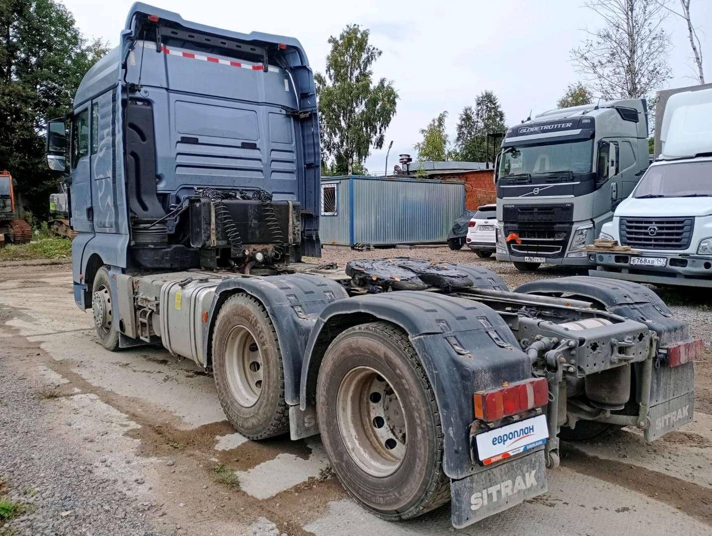 Sitrak С7Н MAX 6×4 ZZ4256V364HE,  216 923 км, 2023 года в лизинг