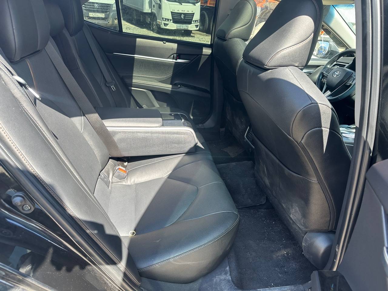 Toyota Camry,  22 351 км, 2023 года в лизинг