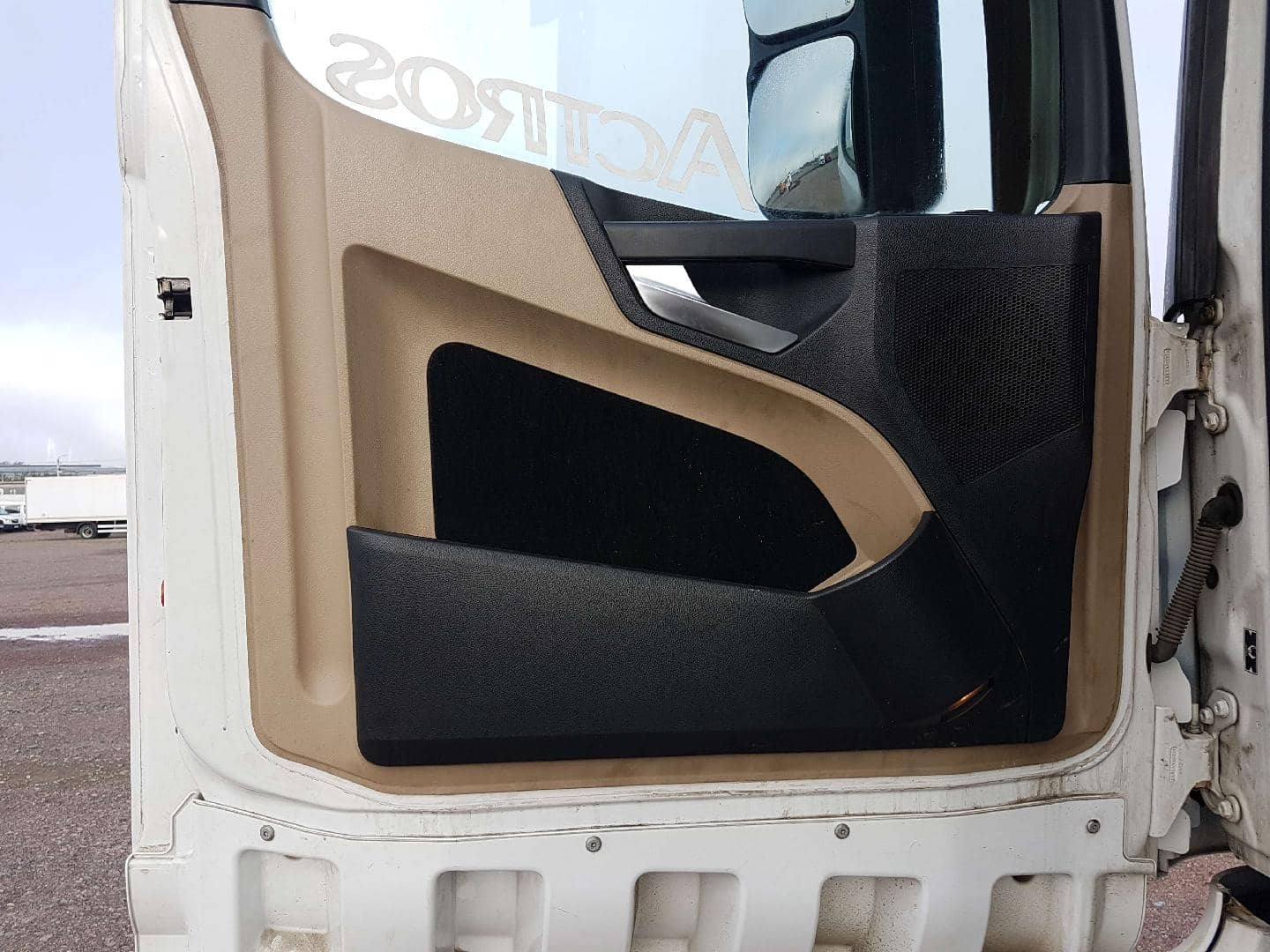 Mercedes-Benz Actros 5 1845 LS 4x2 (BigSpace),  805 944 км, 2020 года в лизинг