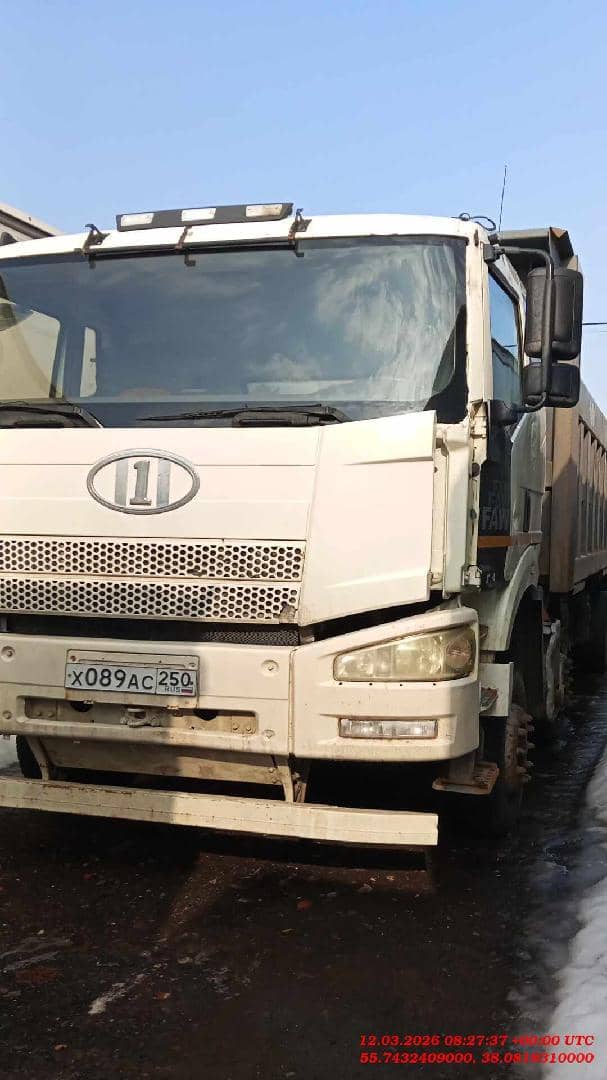 FAW CA3310P66K24T4E5 8х4,  200 000 км, 2022 года
