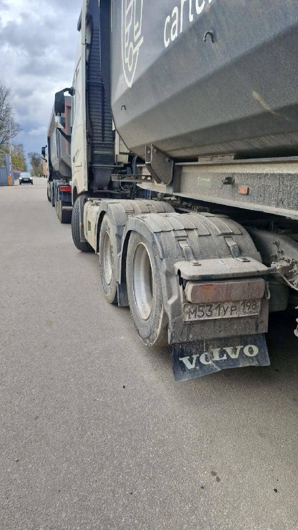 Volvo FH 500 6x2 (FH Globetrotter),  717 761 км, 2019 года в лизинг