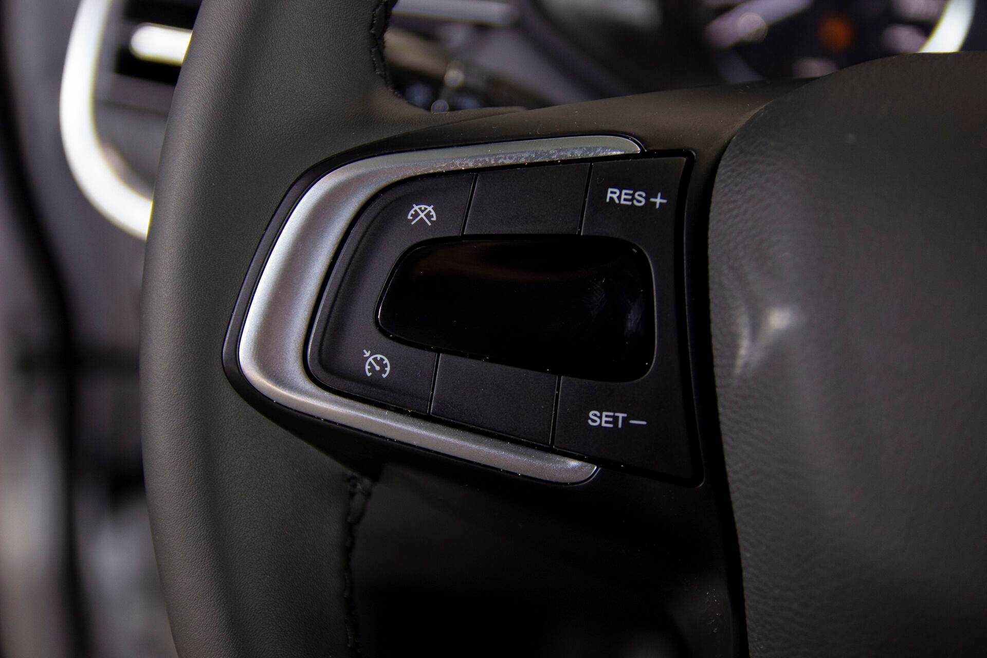 Chery Tiggo 4 PRO Action