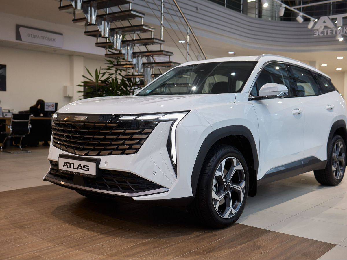 Geely Atlas Flagship 2.0T 8AT 4WD