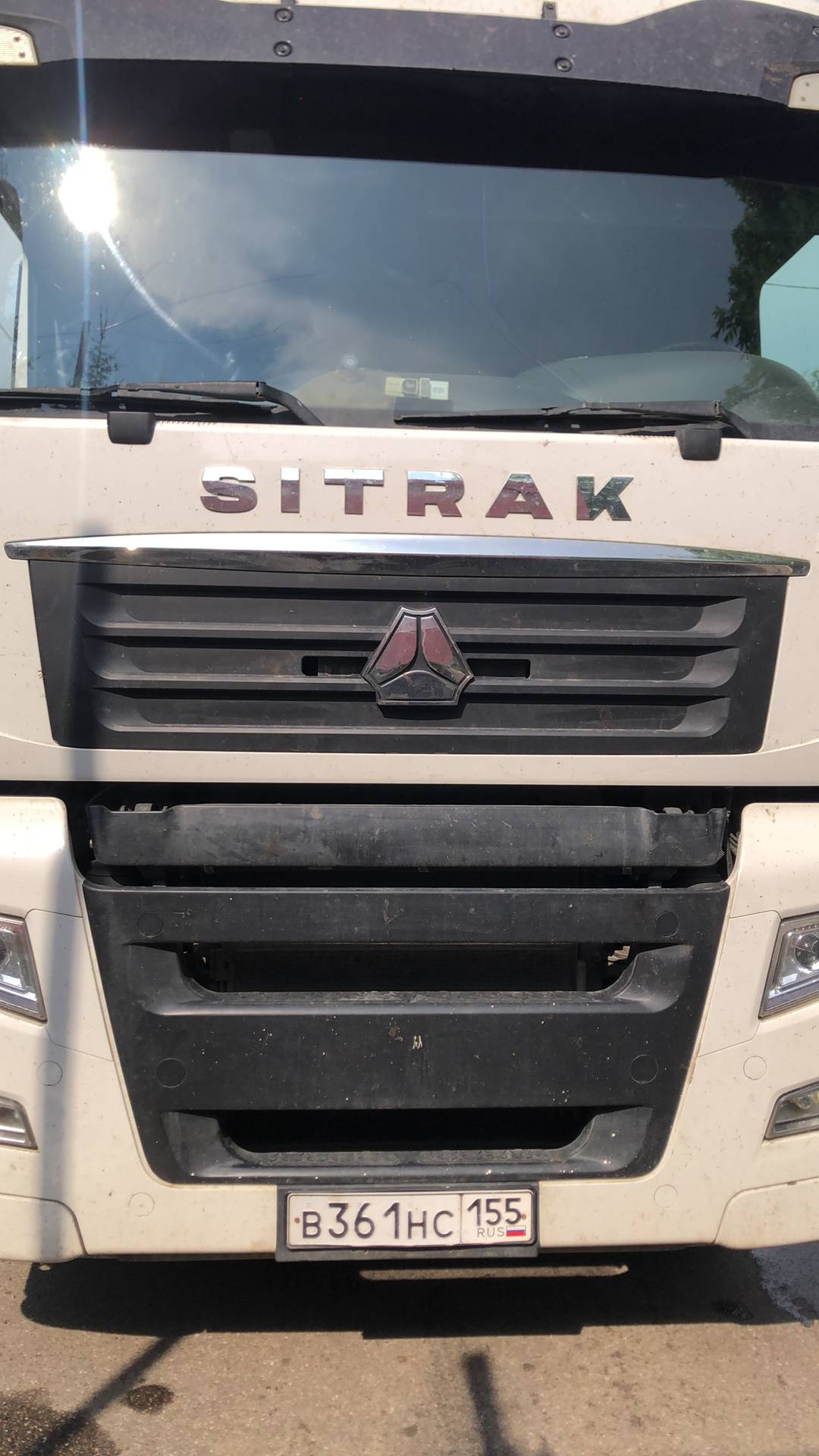 Sitrak С7Н 6×4 ZZ4256V364HE,  156 322 км, 2023 года в лизинг