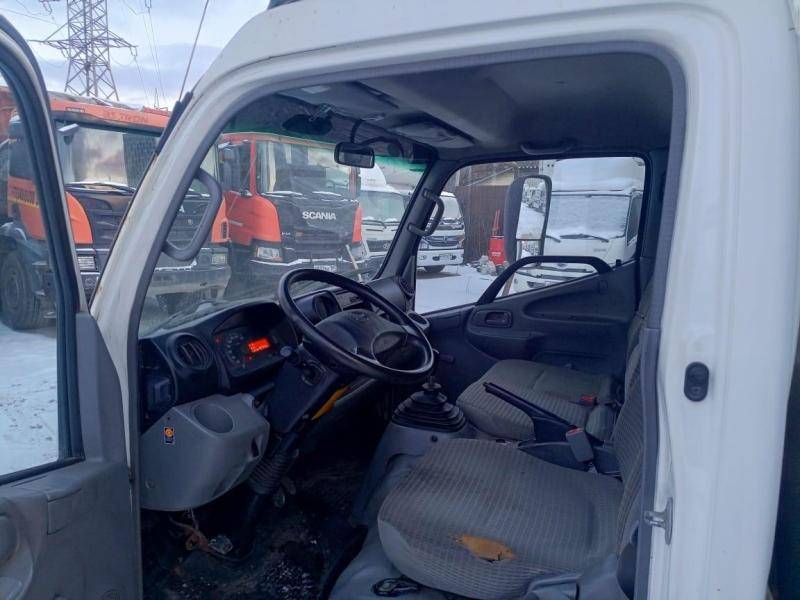Hino 300 (3.5т)