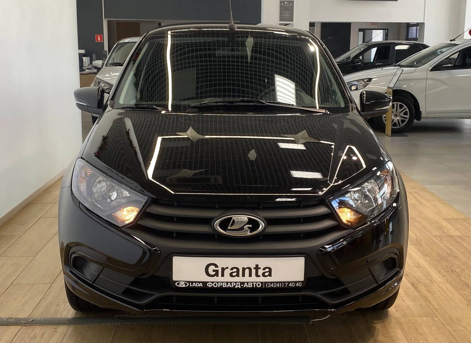 Lada Granta седан #КЛАБ 24 1.6 90 л.с. МТ (#CLUB 24)