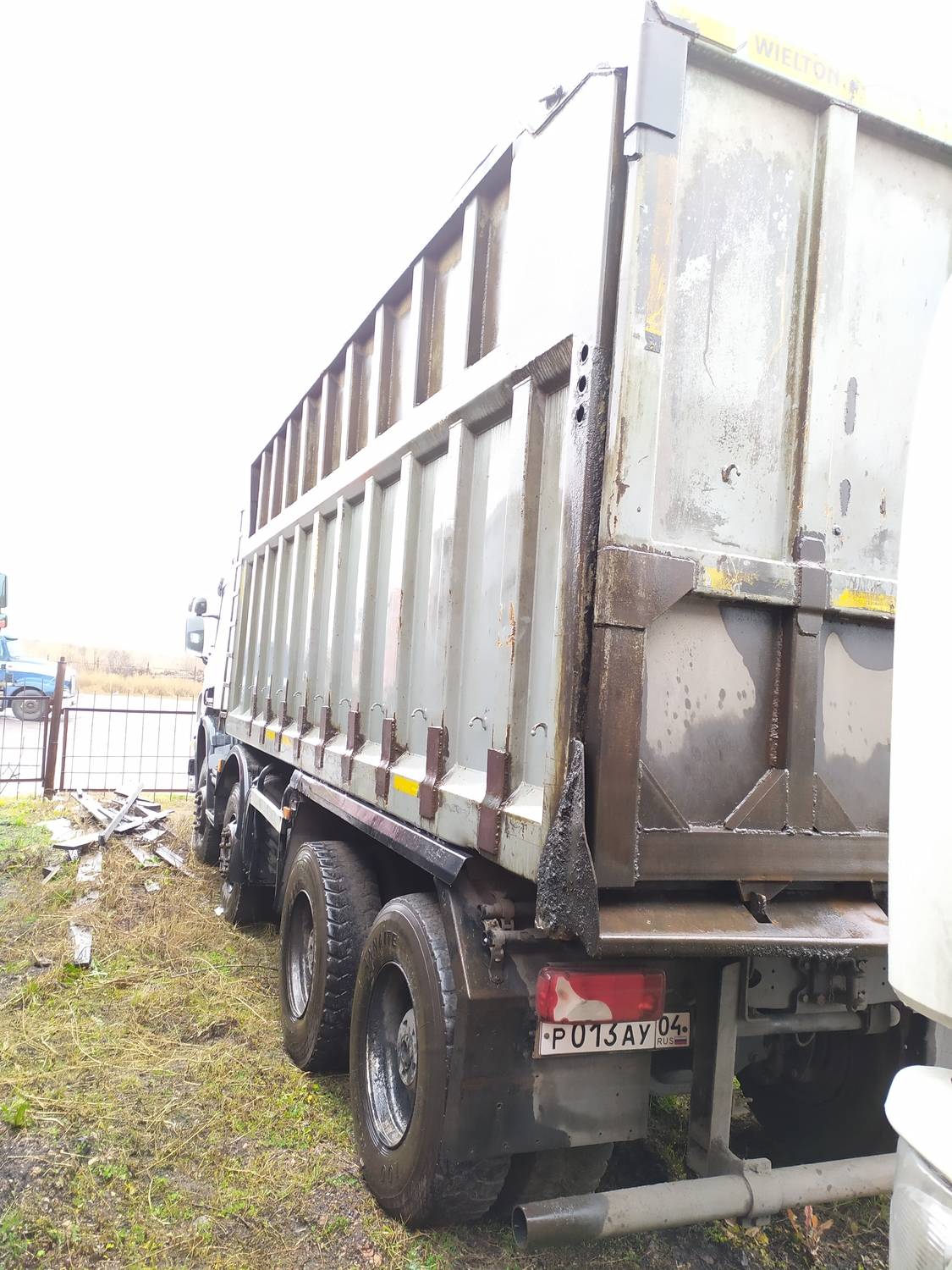 SCANIA P 400 CB8x4EHZ (L) Лот 000000005