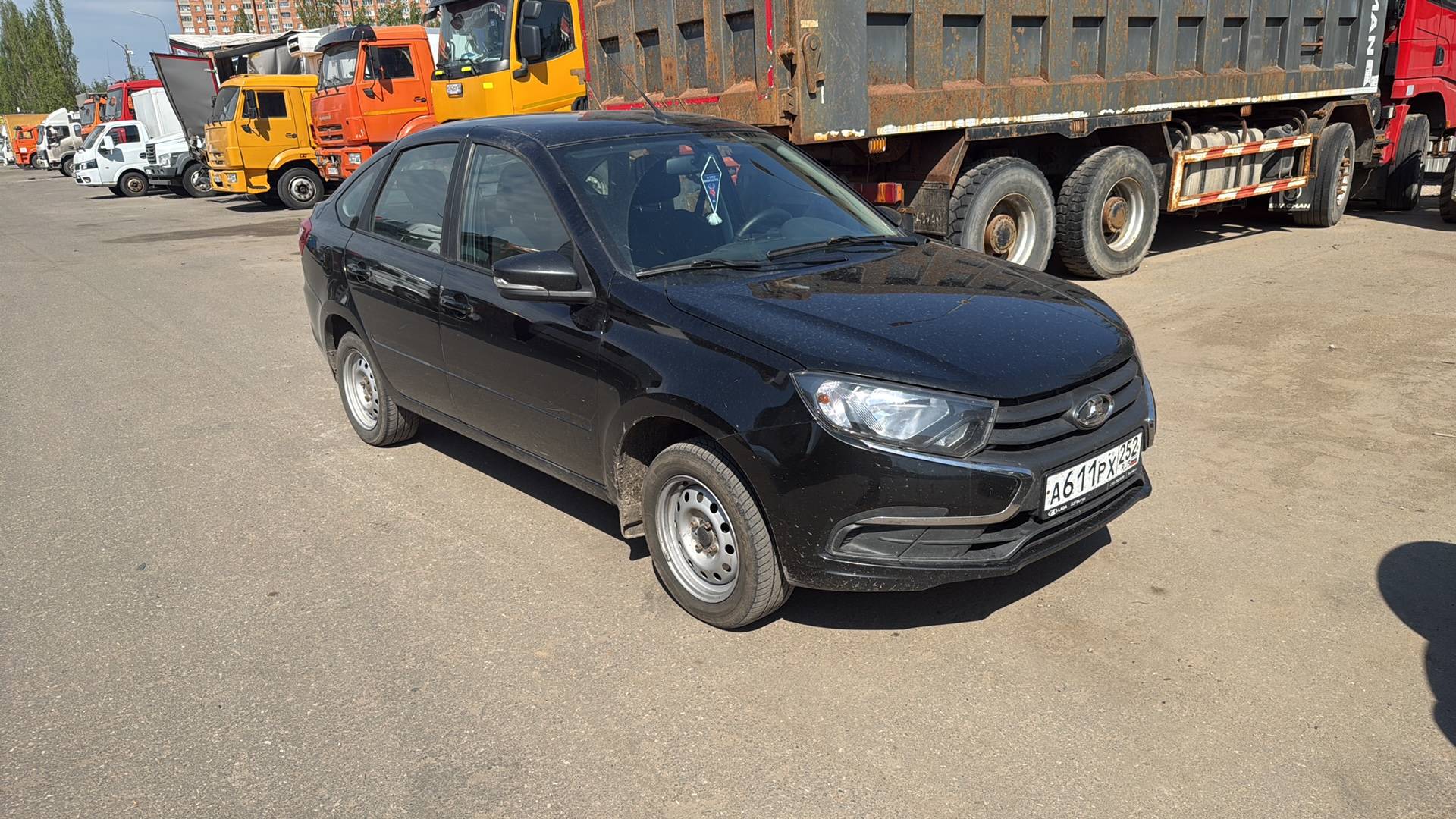 Lada Granta лифтбек