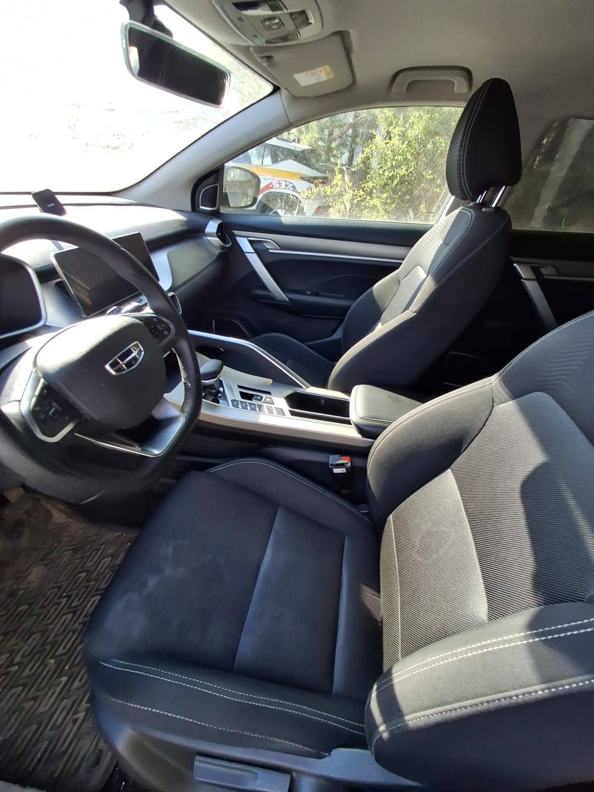 Geely Coolray,  33 185 км, 2023 года в лизинг