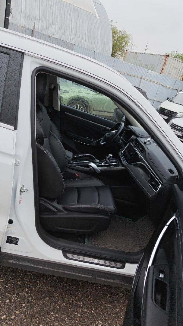 Geely Atlas Pro,  161 485 км, 2023 года в лизинг