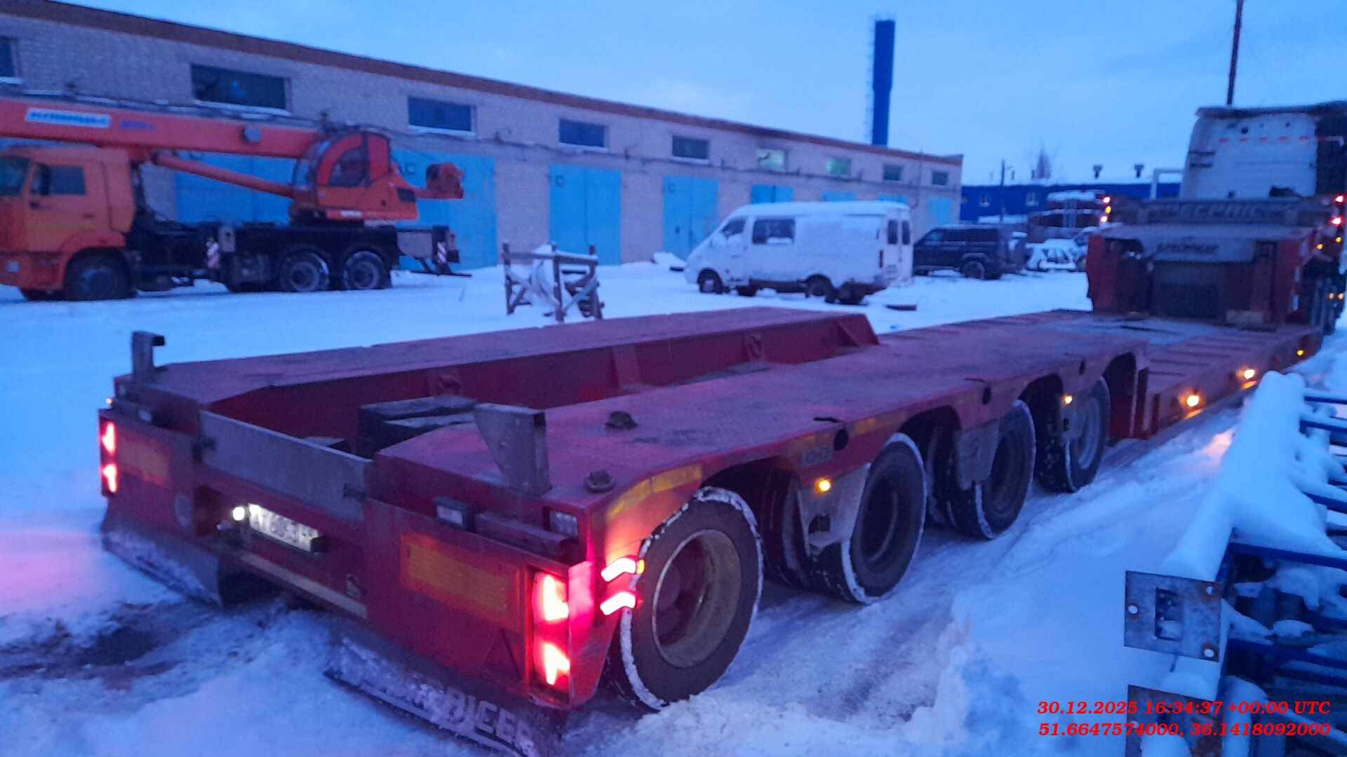 Компания СпецПрицеп Тяжеловоз раздвижной 9942D4, 2023 года в лизинг