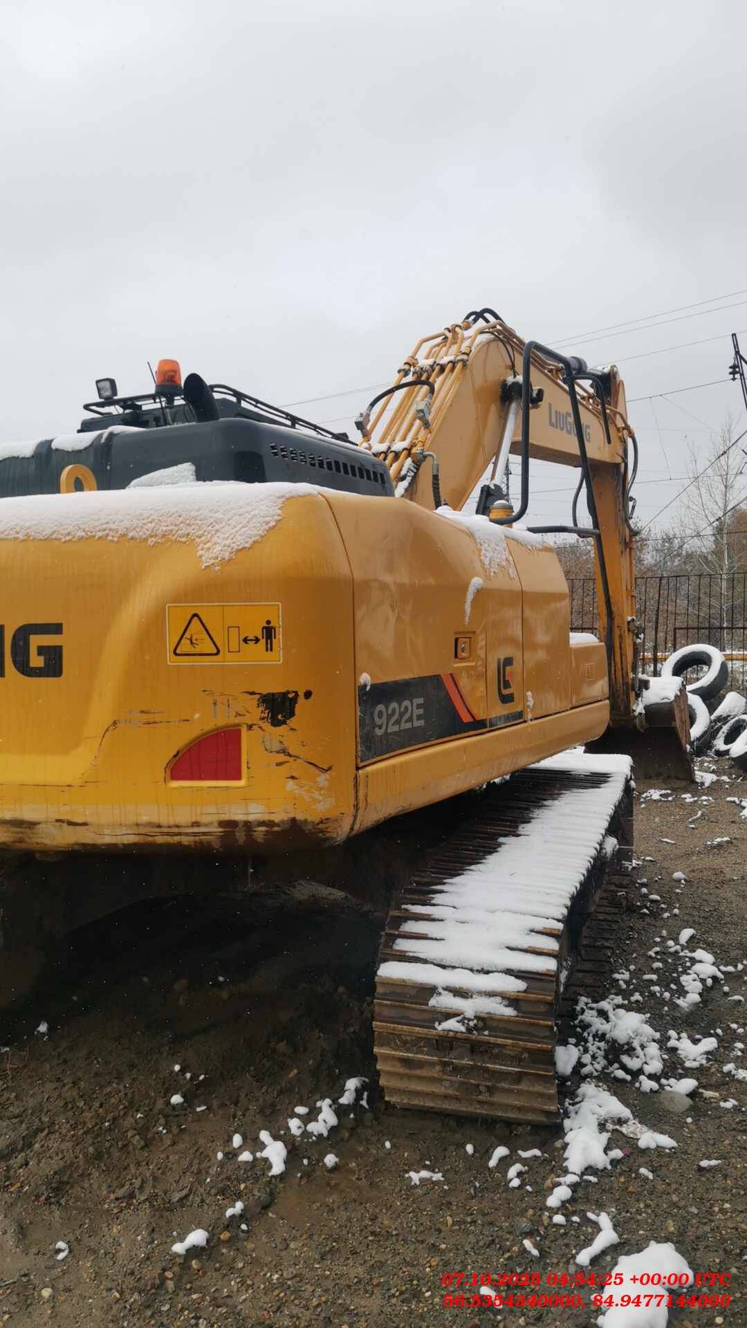 LiuGong CLG922E, 2022 года